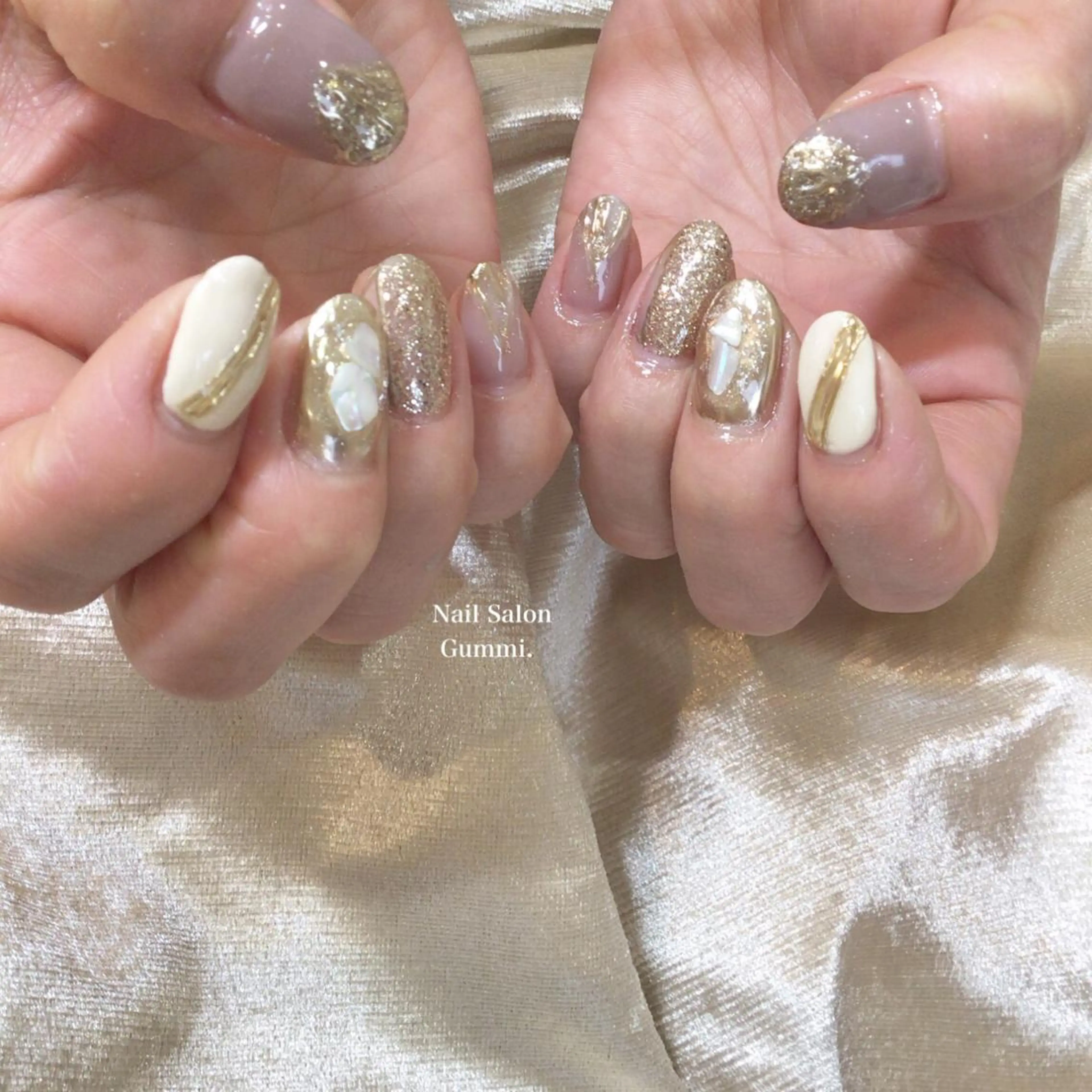 ネイル キラキラネイル ラメ(グリッター) ミラーネイル ニュアンスネイル シンプルネイル Nail Salon Gummi.のネイルデザイン