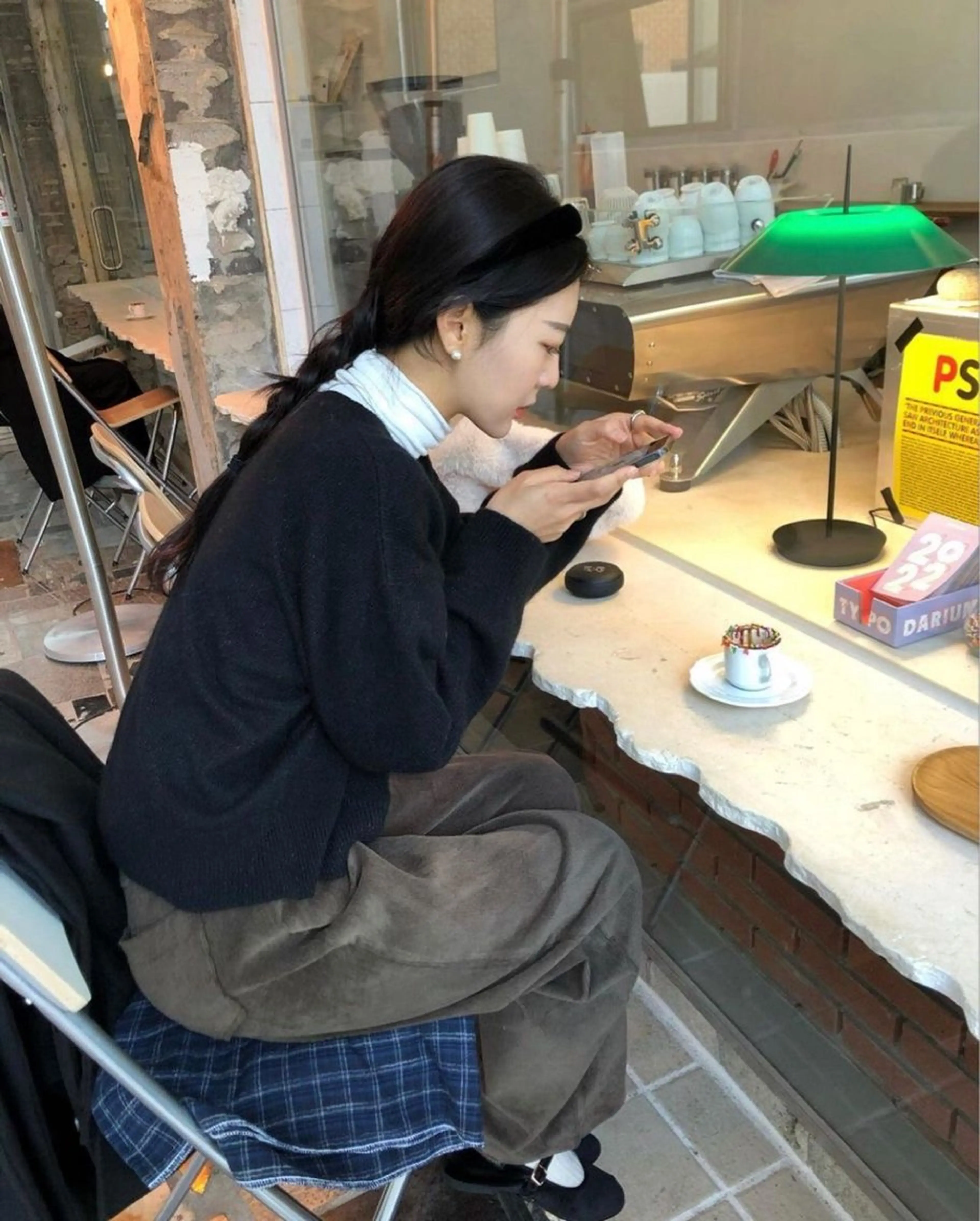 セミロング カラー カット ヘアカラー ナチュラル大人っぽい スタイル MAORIのヘアスタイル