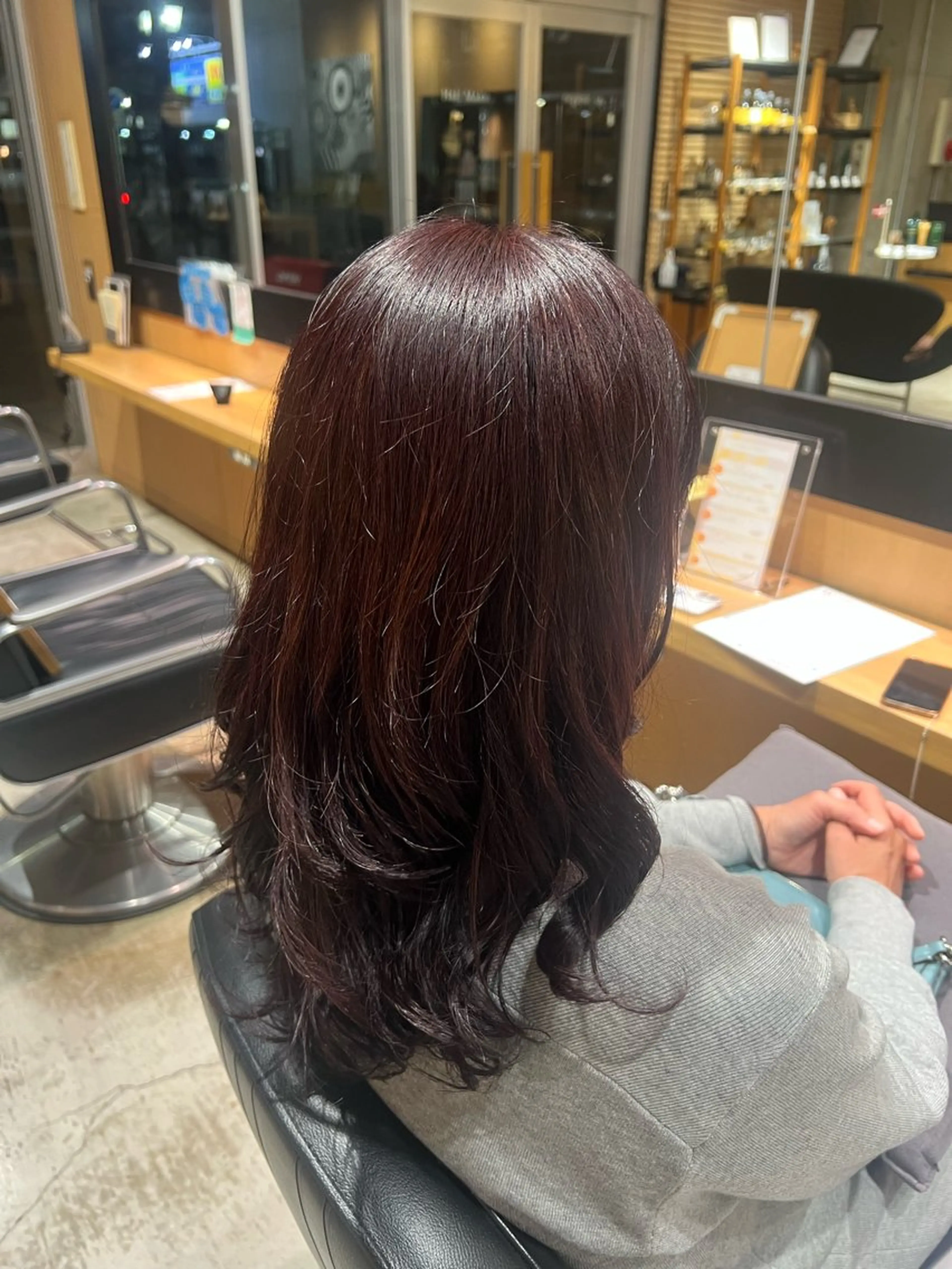 ロング カラー パーマ ブラウンカラー ピンクカラー ピンクブラウン ヘアカラー organic+life所属・🌼やまだ あゆか🌼のヘアスタイル