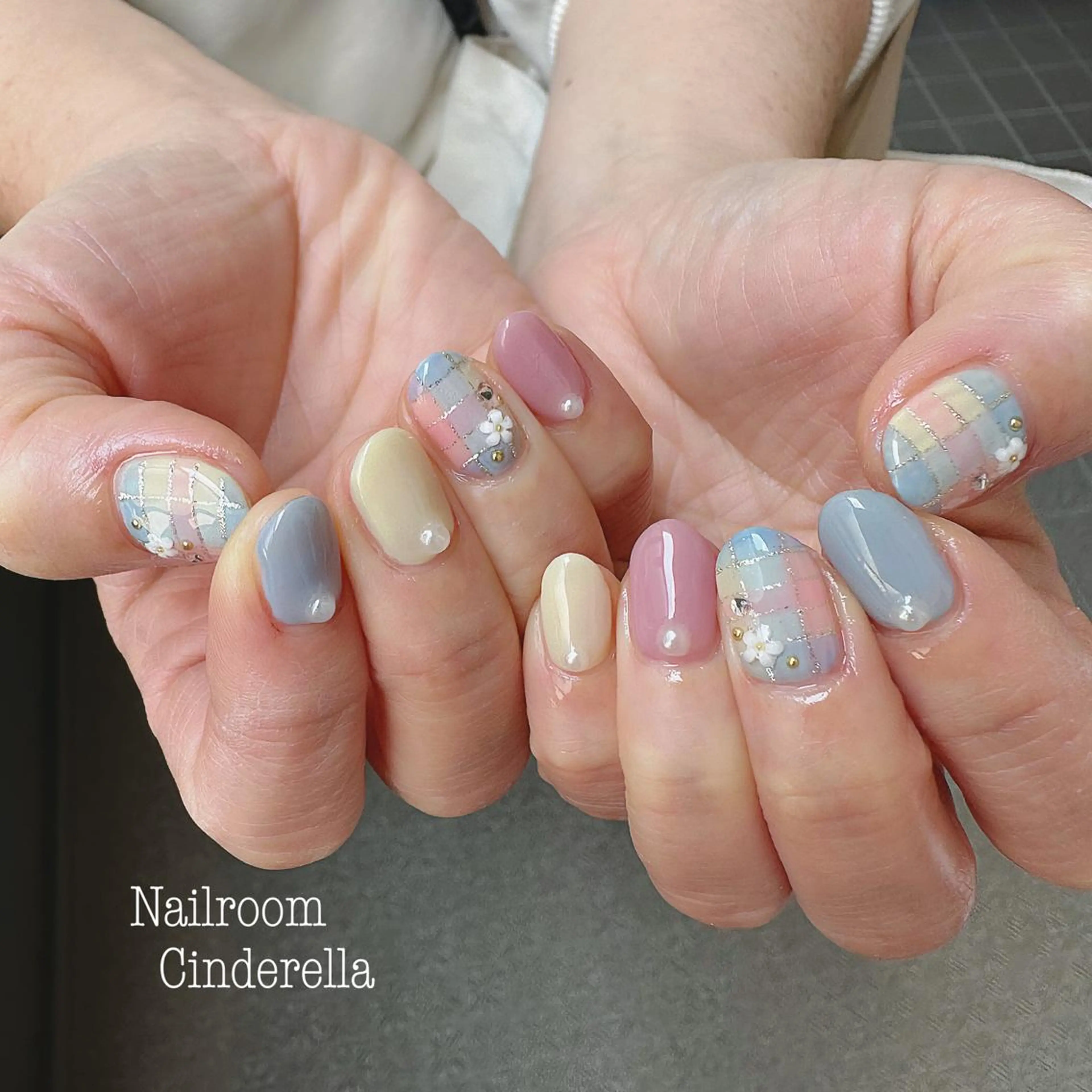 ネイル パステルネイル Nailroom. Cinderellaのネイルデザイン