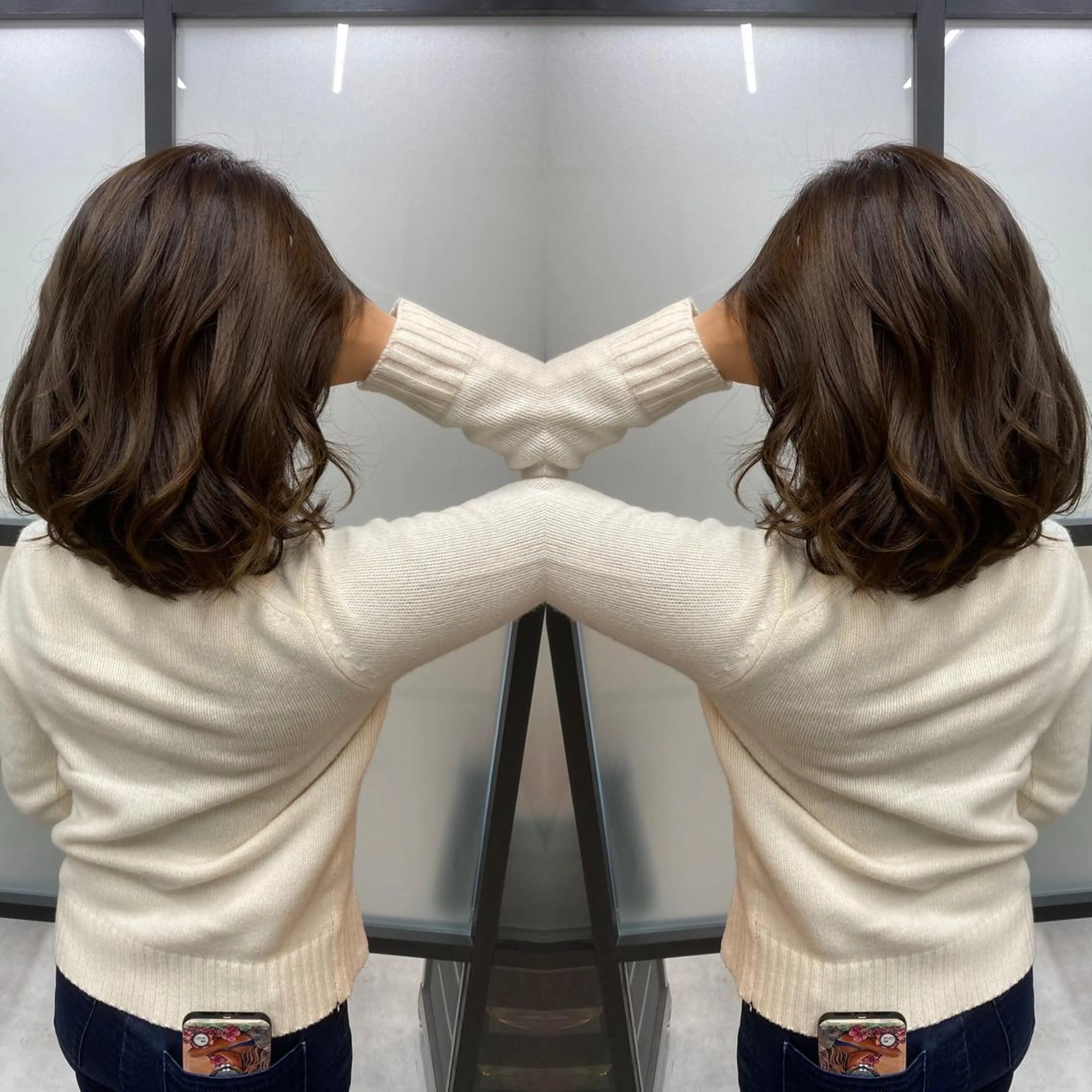 ミディアム ボブ カット ヘアカラー トリートメント tocca 💜石田愛結💜のヘアスタイル