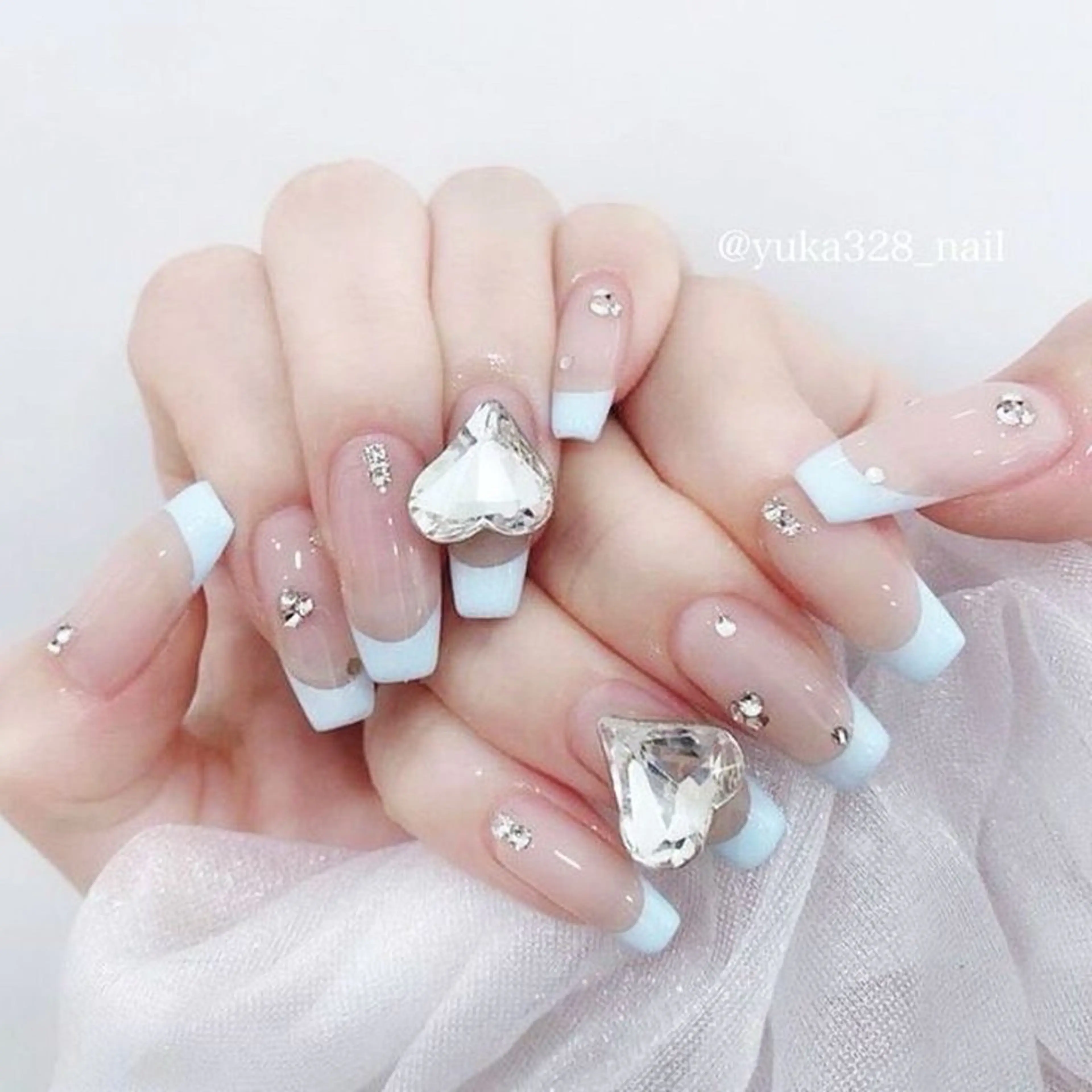 ネイル マグネットネイル ミラーネイル ニュアンスネイル ネイルチップ 冬ネイル Lee Nailsのネイルデザイン