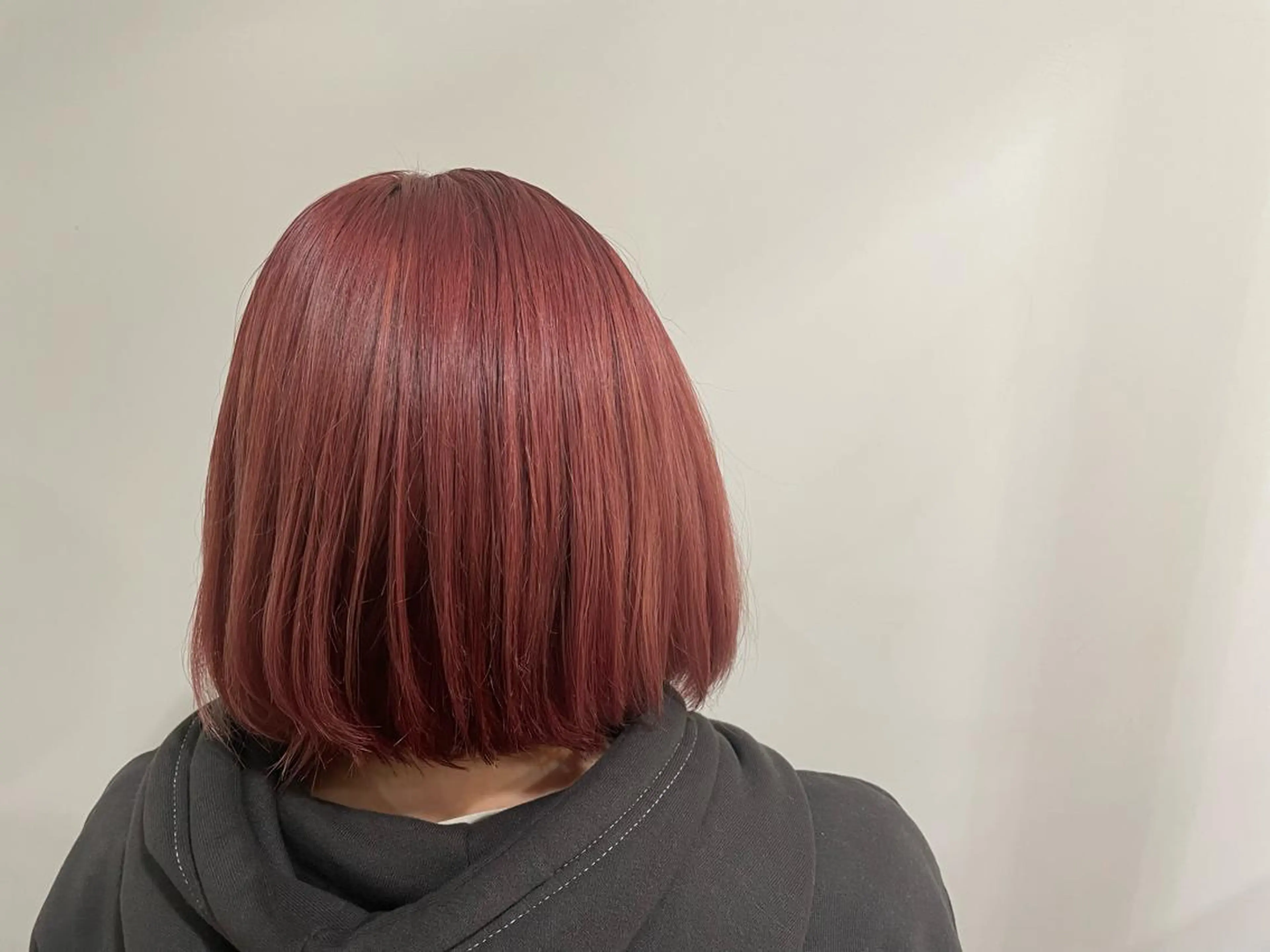 ミディアム カラー カット ヘアカラー みねぎし ふうかのヘアスタイル