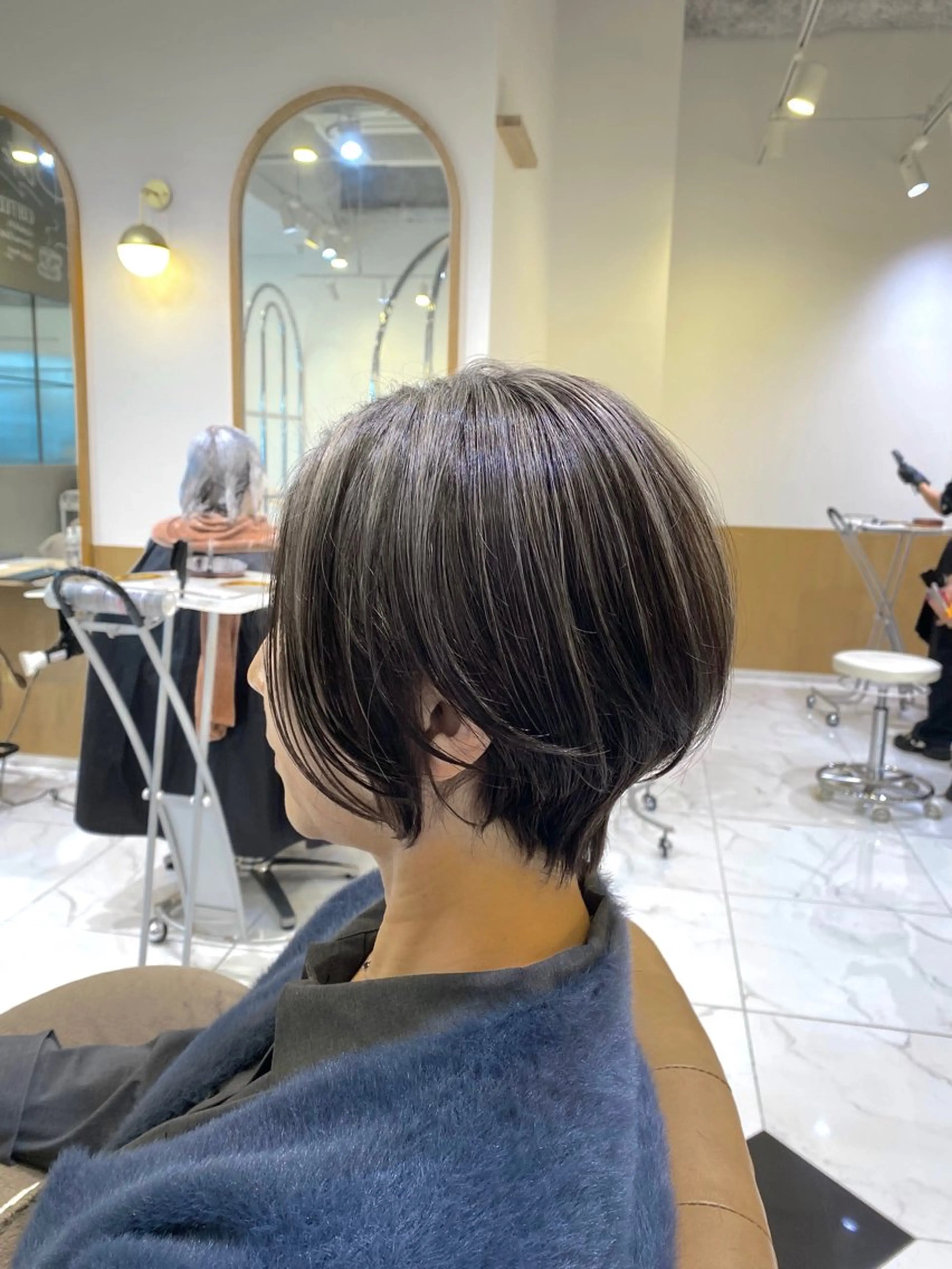 ショート カラー カット ヘアカラー トリートメント 坂井 茅聖のヘアスタイル