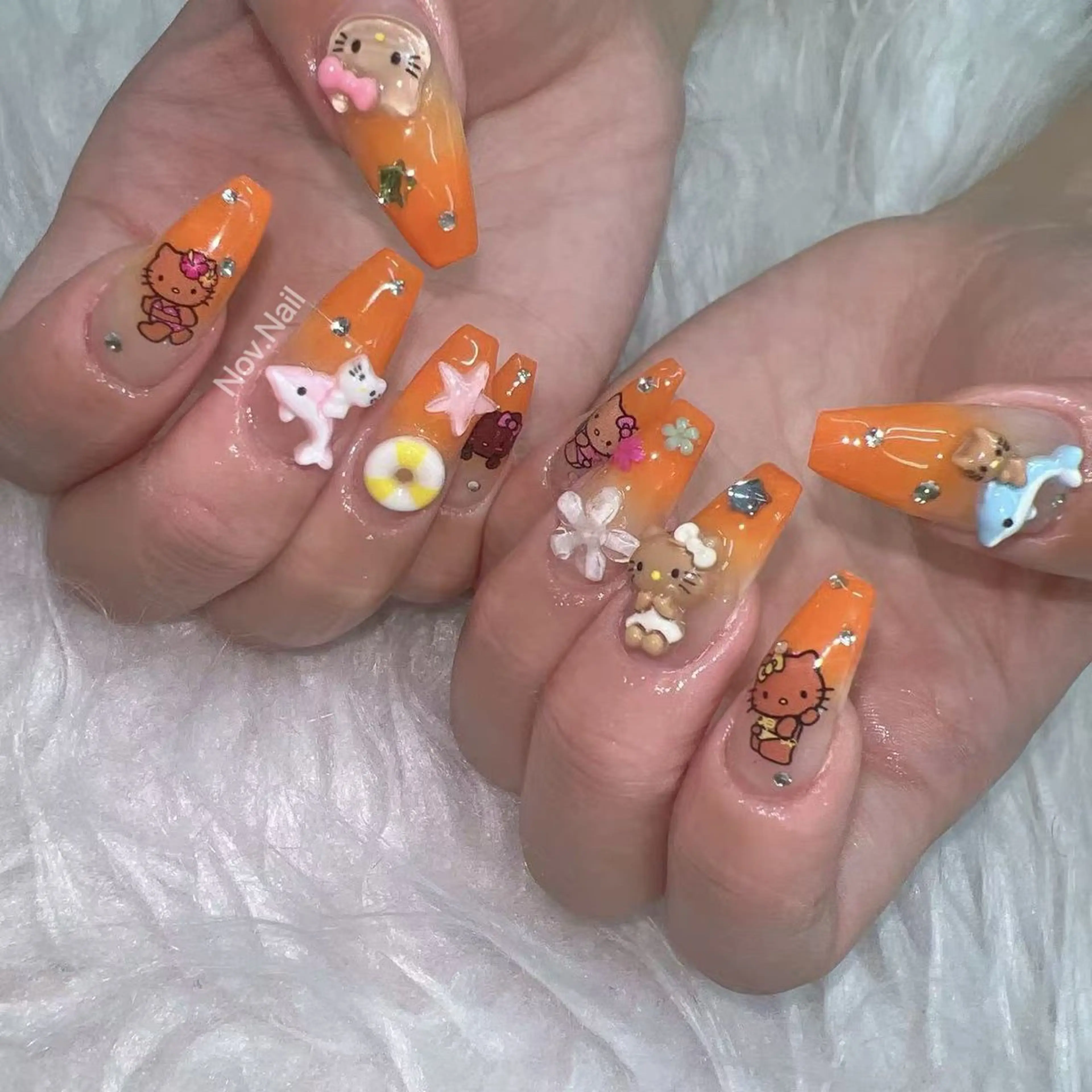 ネイル Nov. ネイルサロンのネイルデザイン