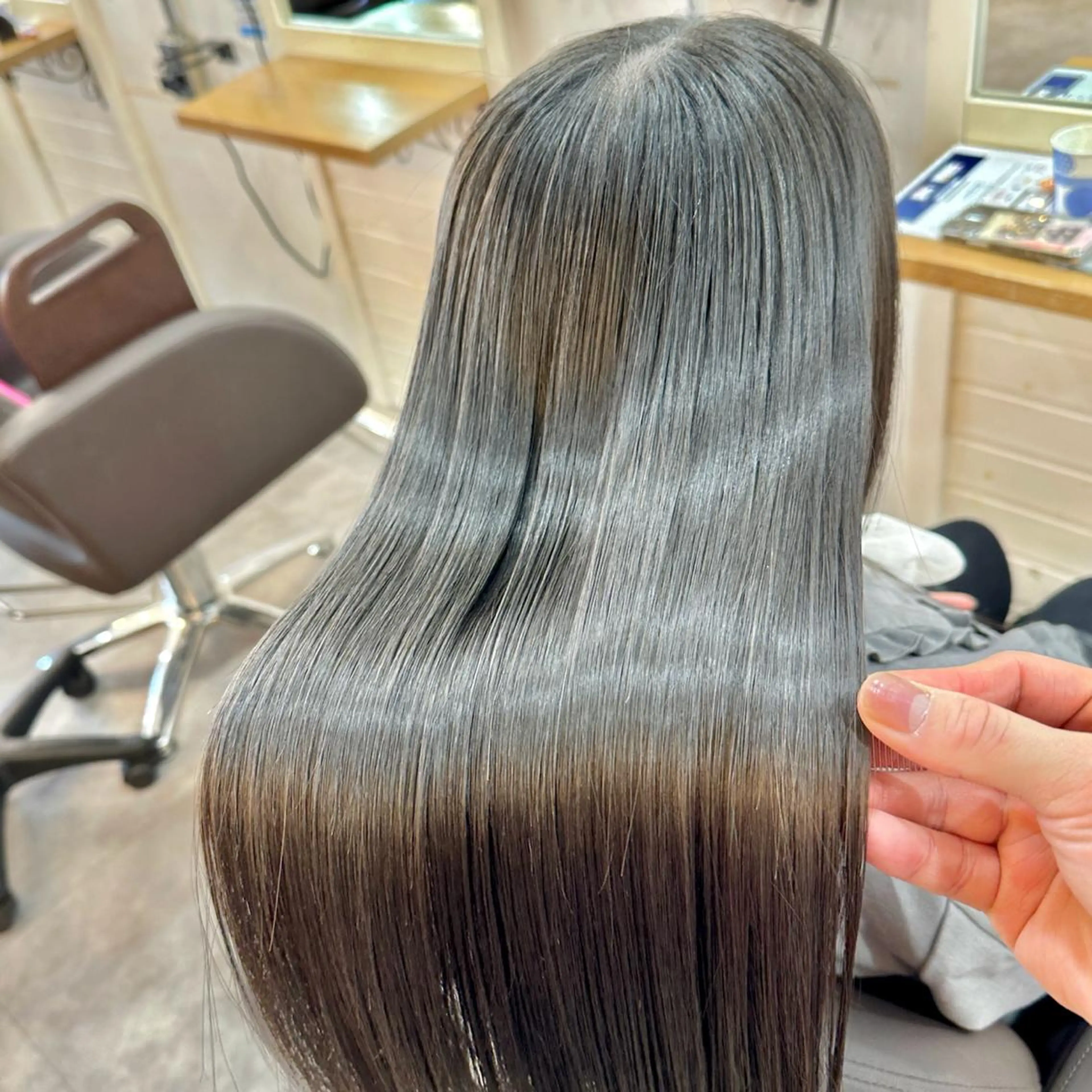 ロング カラー パーマ ヘアアレンジ メンズ キッズ ネイル マツエク・マツパ アイブロウ メンズバレイヤージュ メンズブリーチ メンズハイライト バレイヤージュ ブリーチ カット 縮毛矯正 🪽美髪の神🪽 💎RYUSEI💎のヘアスタイル