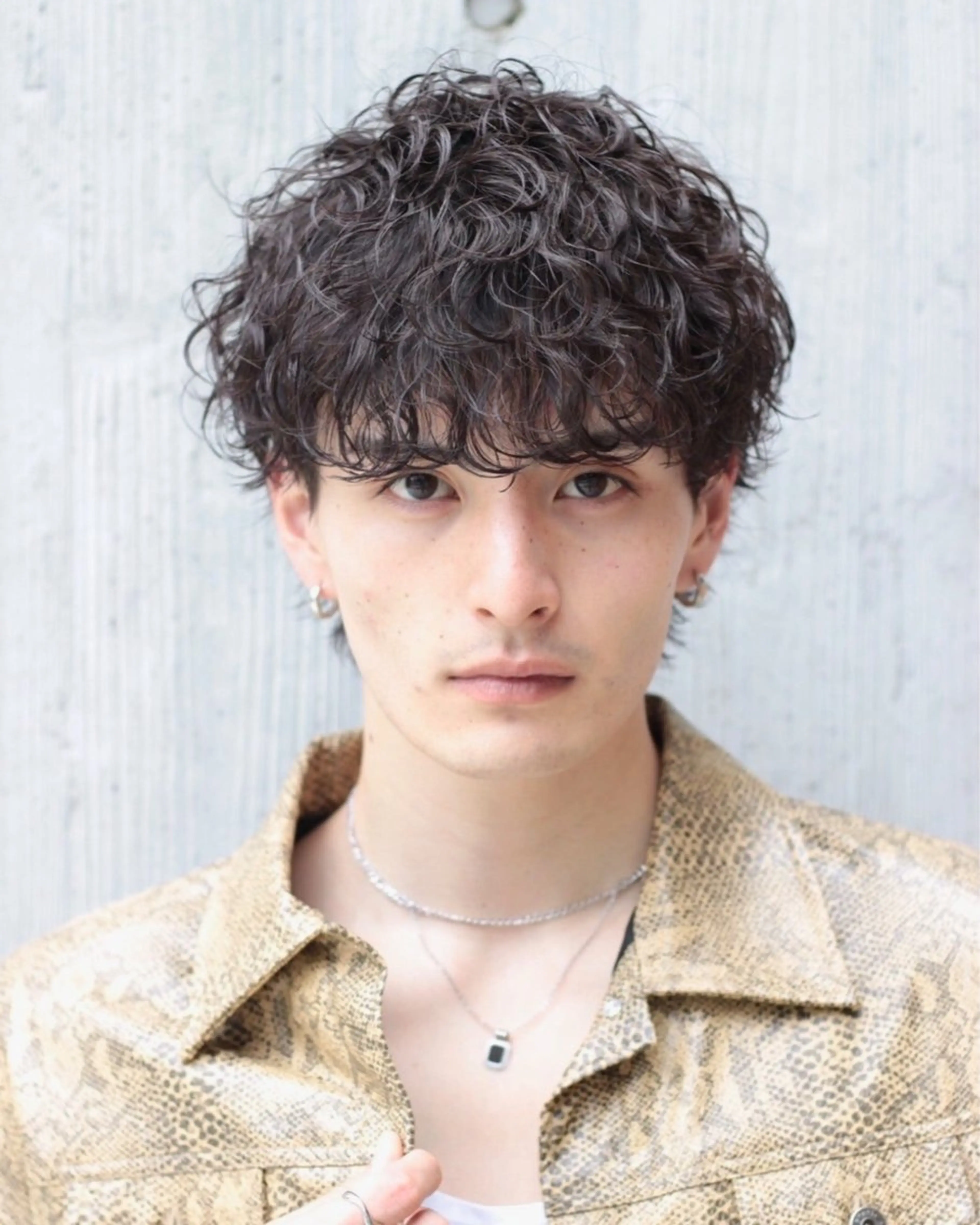 パーマ ヘアアレンジ メンズ カット パーマ ヘアセット Ryo横浜韓国ヘア/ ハイトーン/縮毛矯正のヘアスタイル