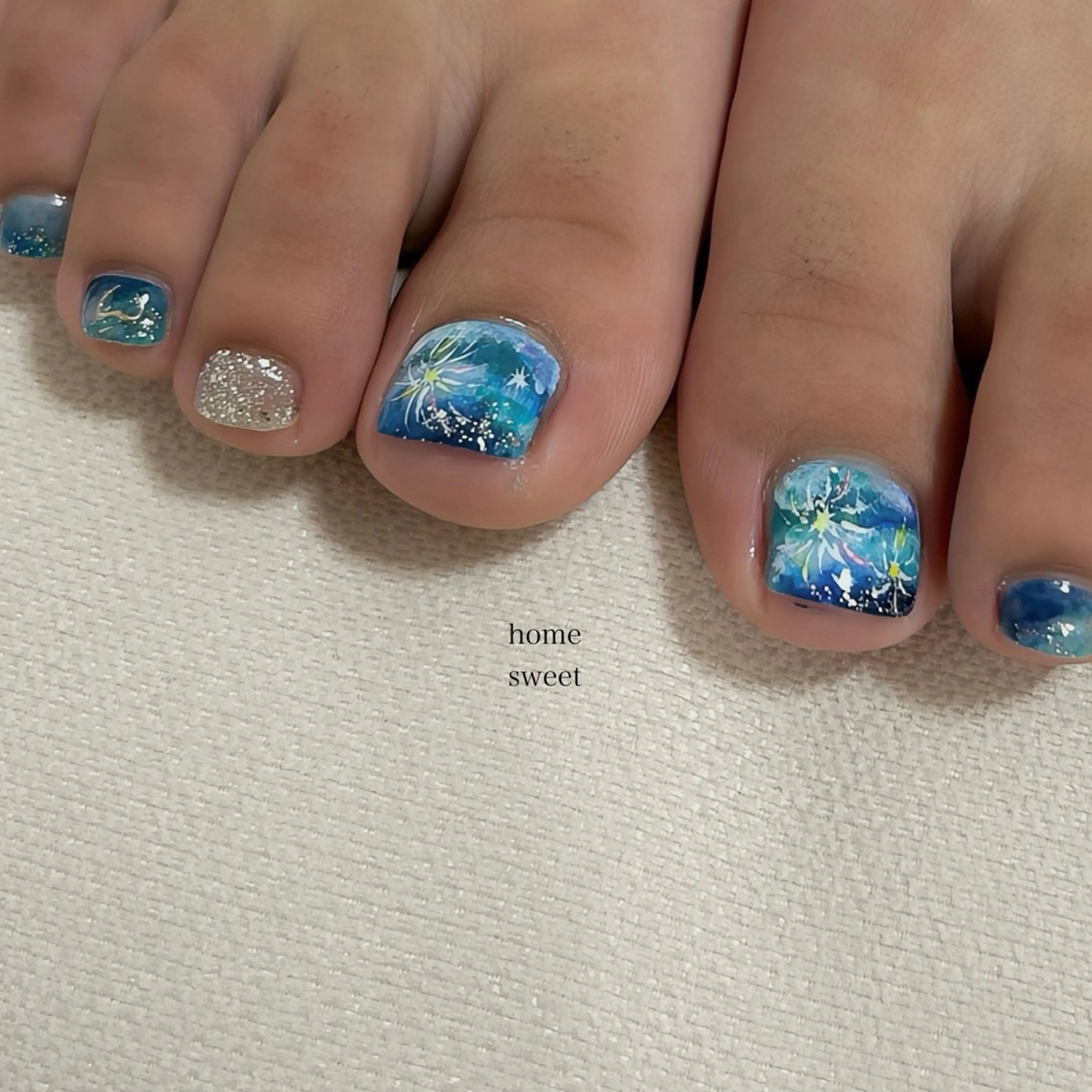 ショート ミセス フットネイル ショートネイル. Home sweetのネイルデザイン