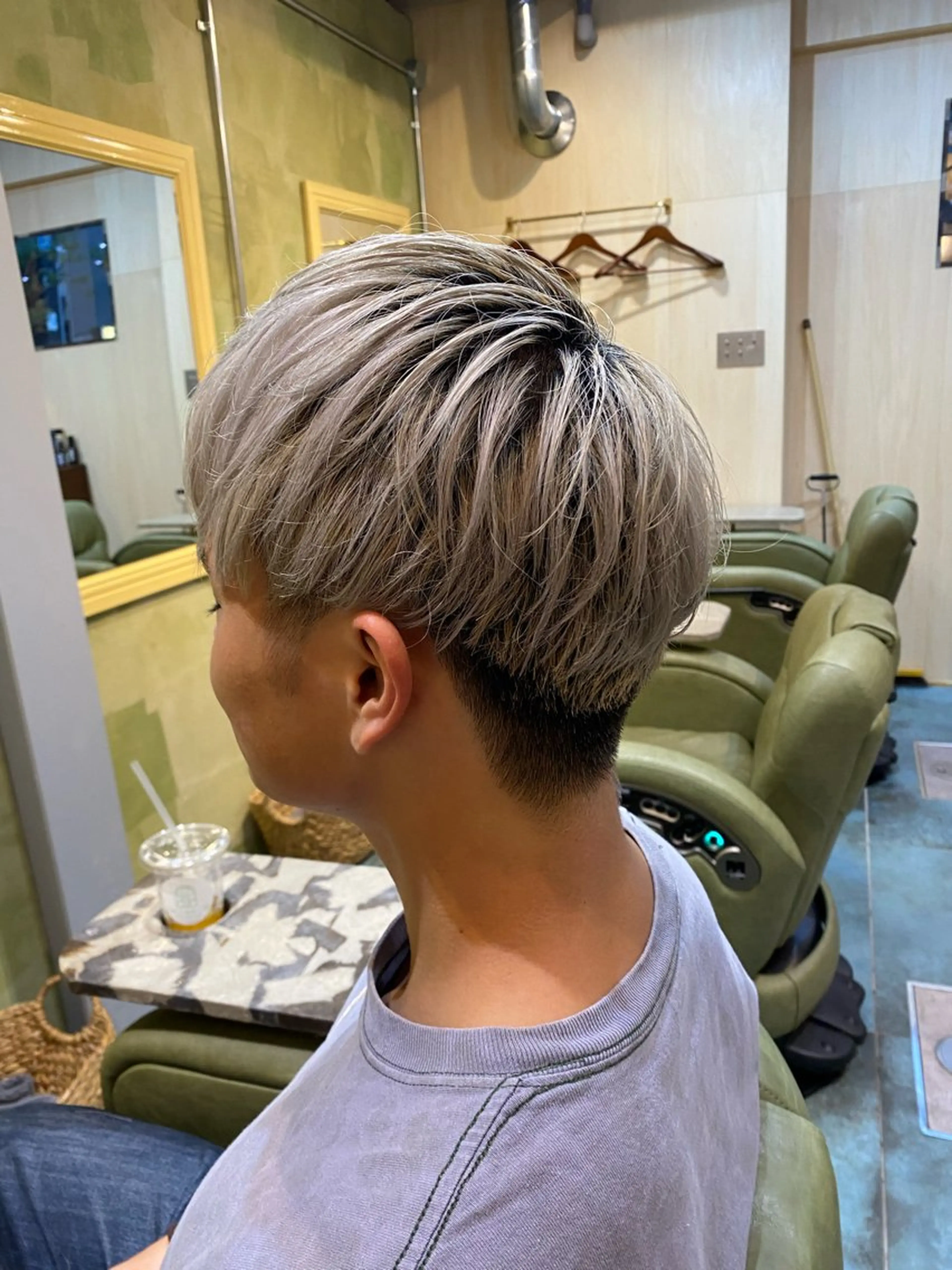 ミディアム カラー メンズ マッシュ メンズカット/パーマ 福島区SOSOのヘアスタイル