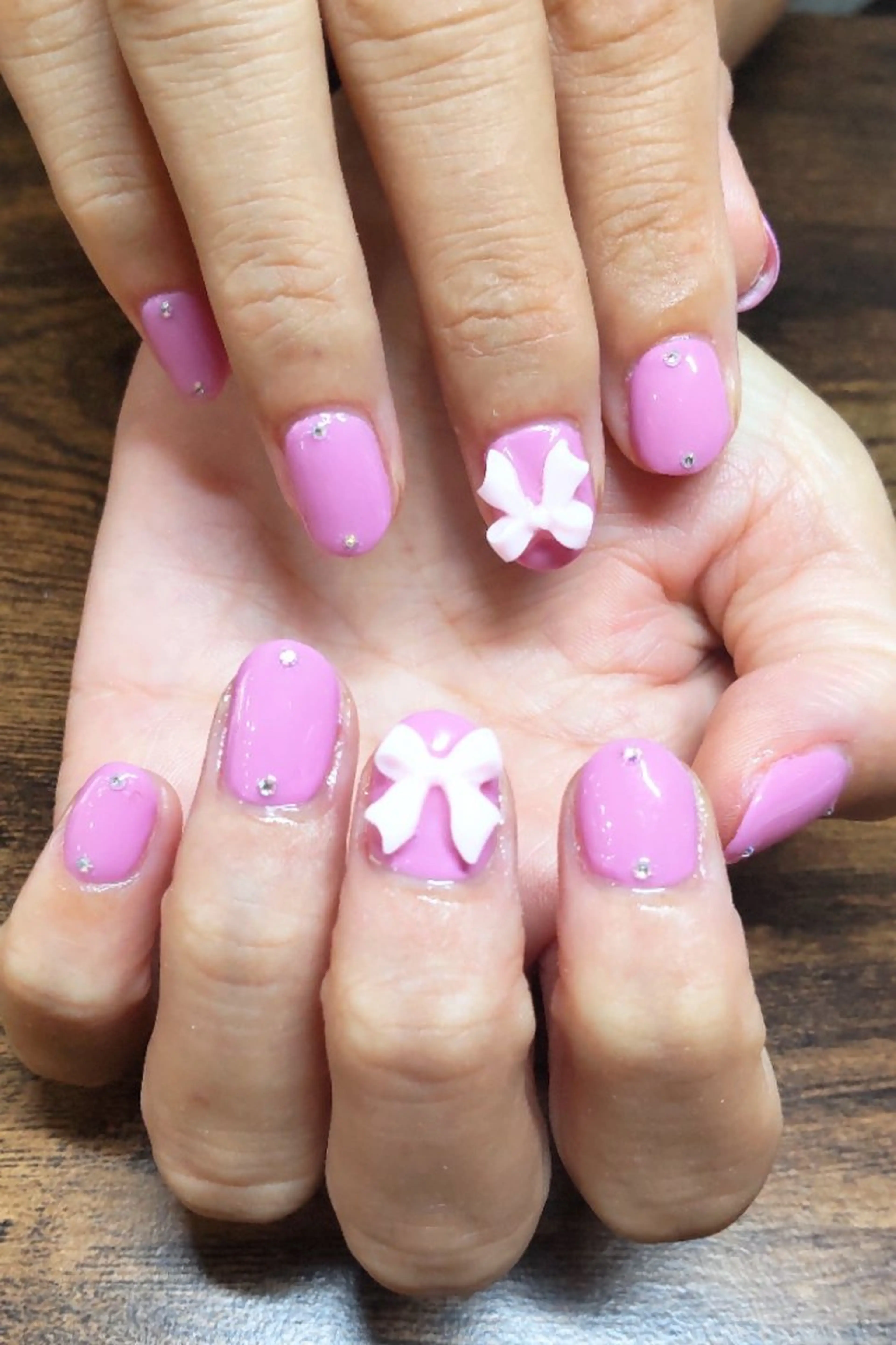 ネイル ワンホンネイル CHOUETTE所属・CHOUETTE MIOのネイルデザイン