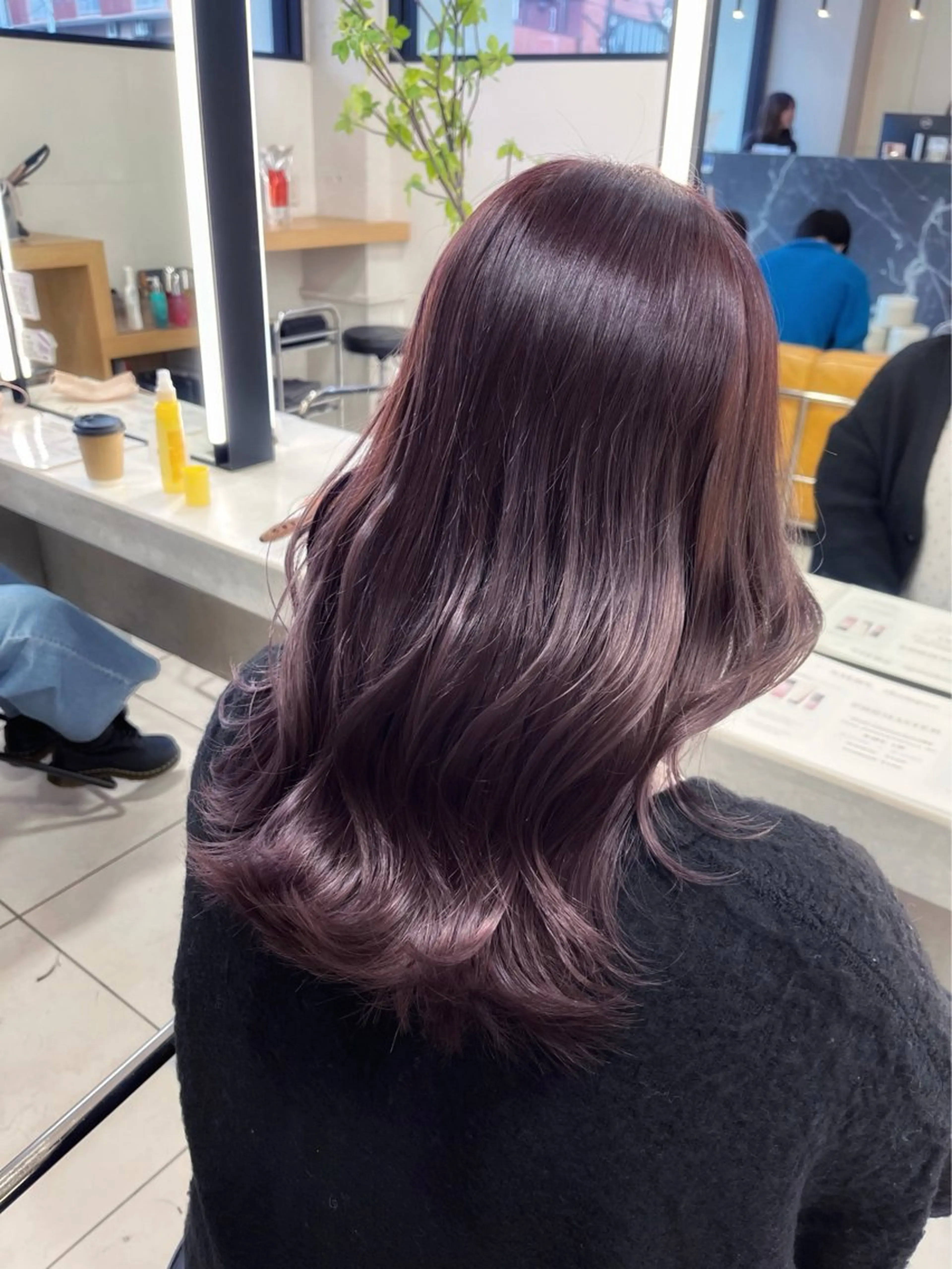 セミロング カラー ヘアカラー トリートメント 🎀透明感カラー🎀 稲垣至恩🎀のヘアスタイル