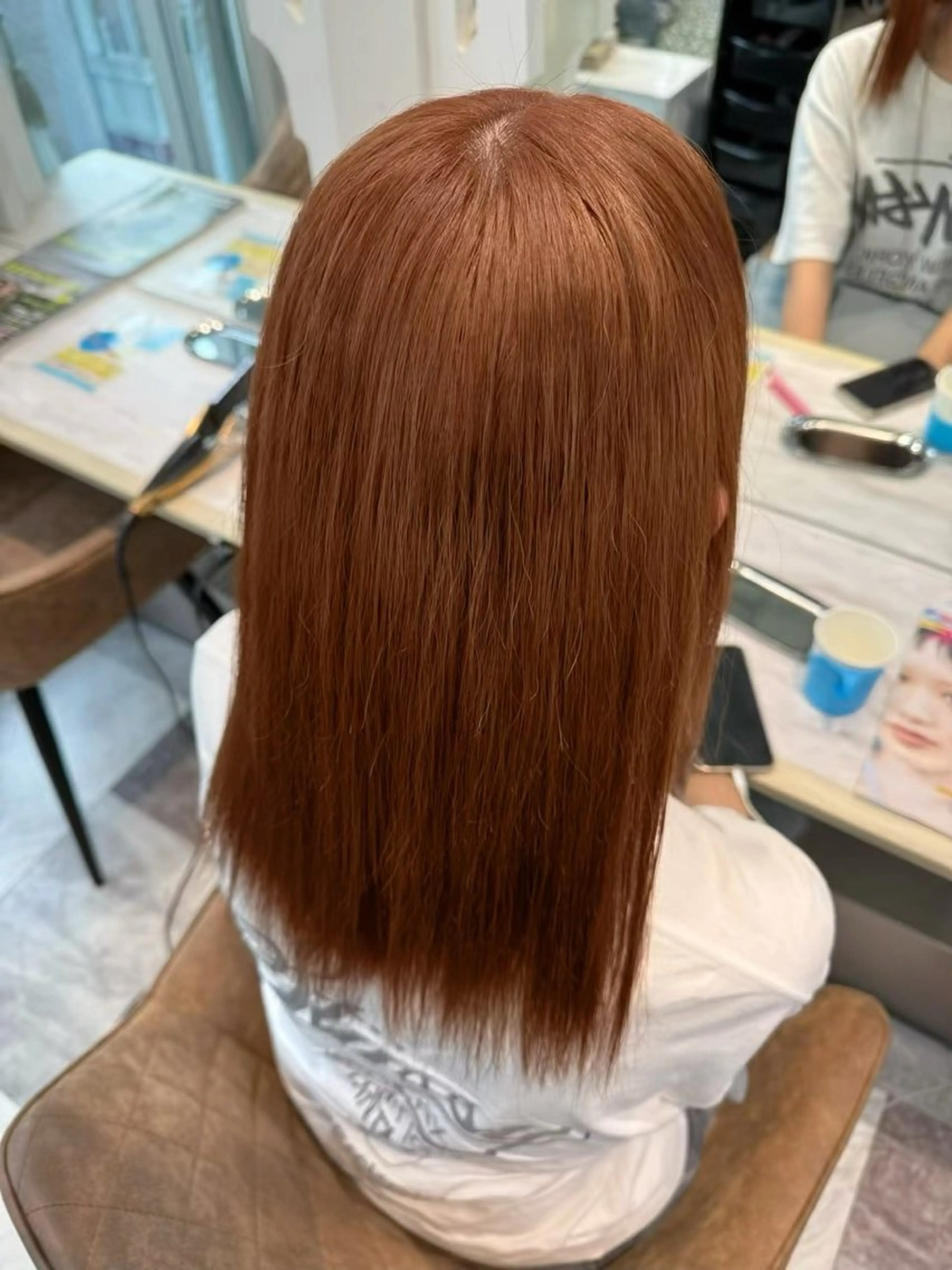 セミロング ボブ ハイライト 髪質改善 夏目唯衣/透明感 /艶カラーのヘアスタイル