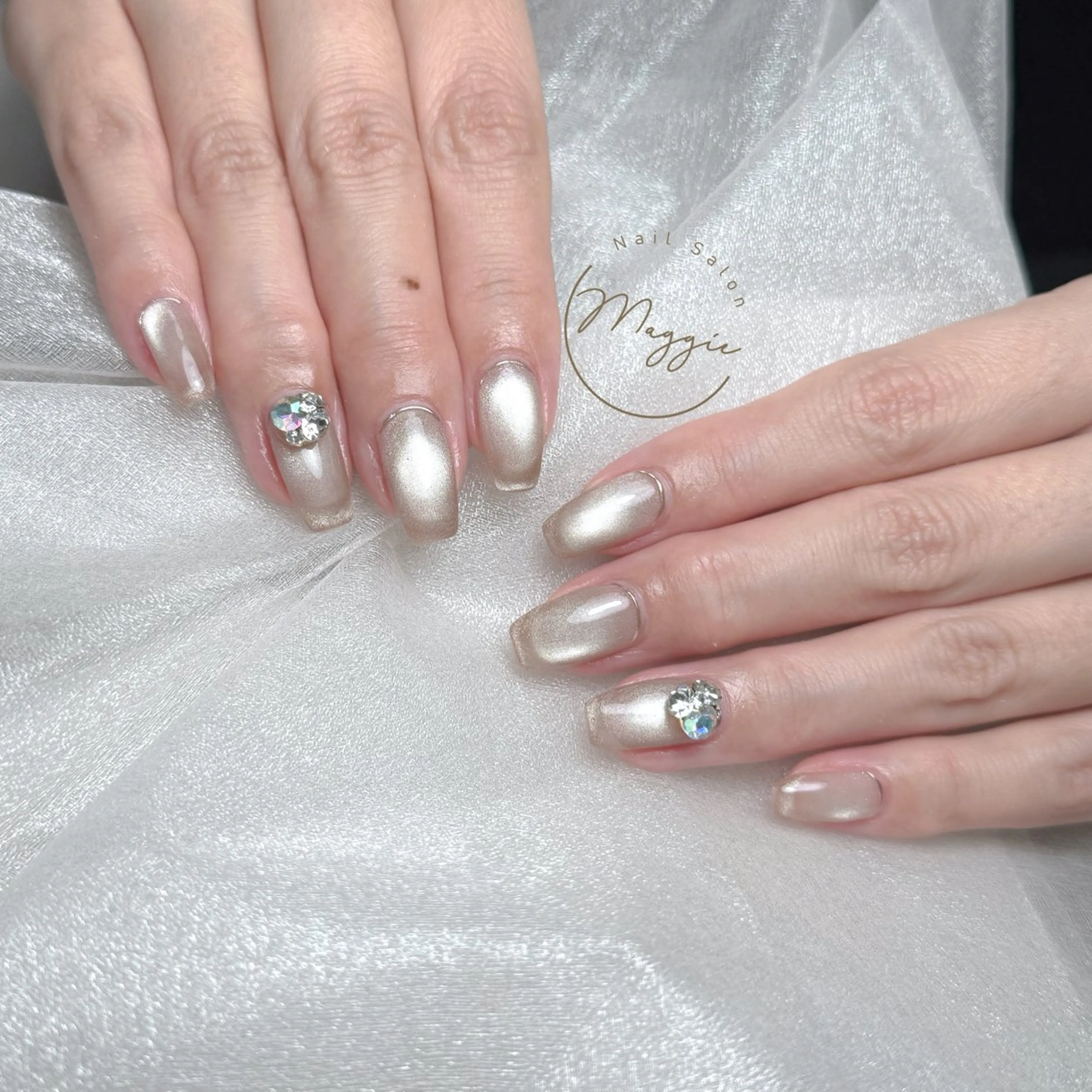 ネイル Maggie Nail🦩のネイルデザイン