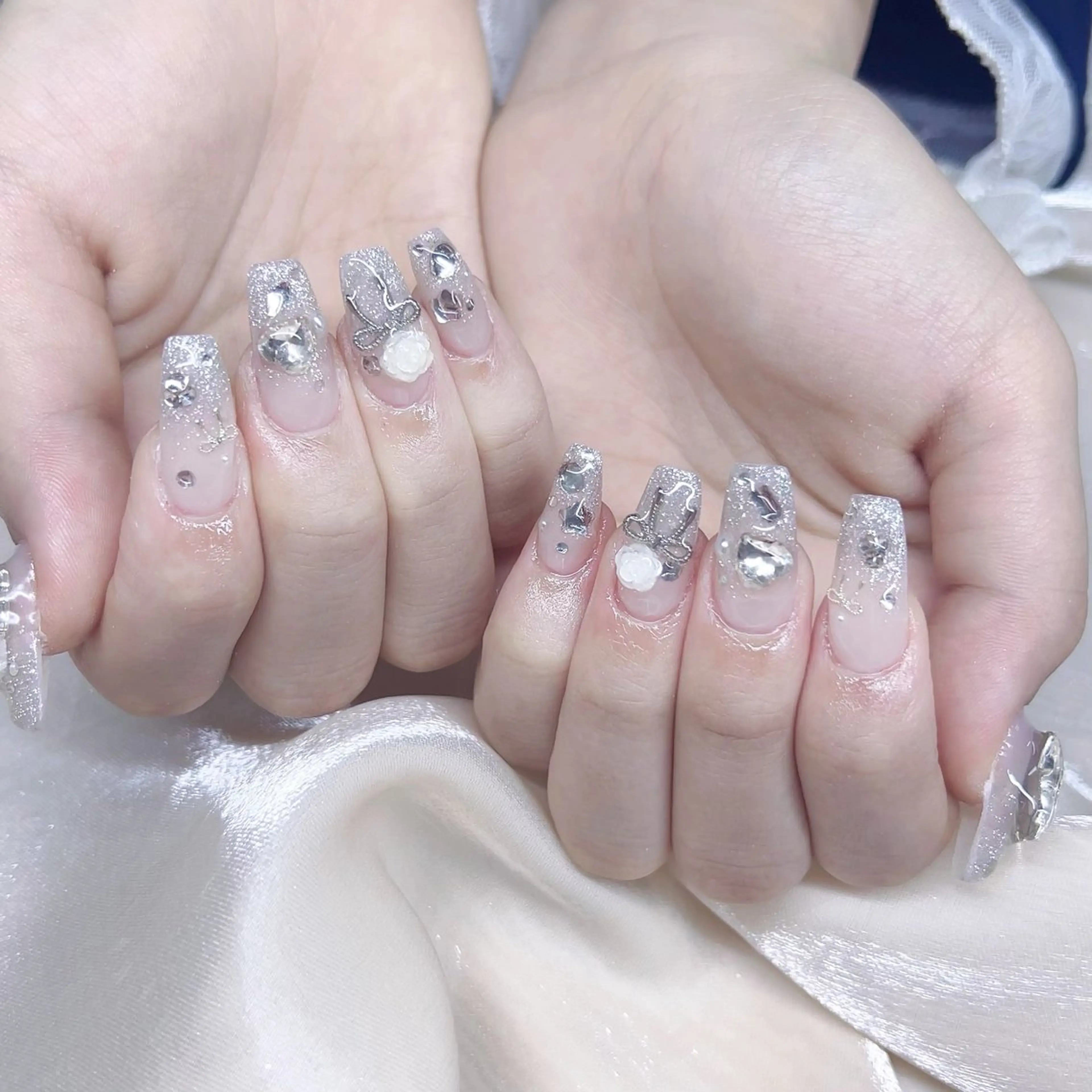 ネイル ハンドネイル NAILサロン 木にいるのネイルデザイン