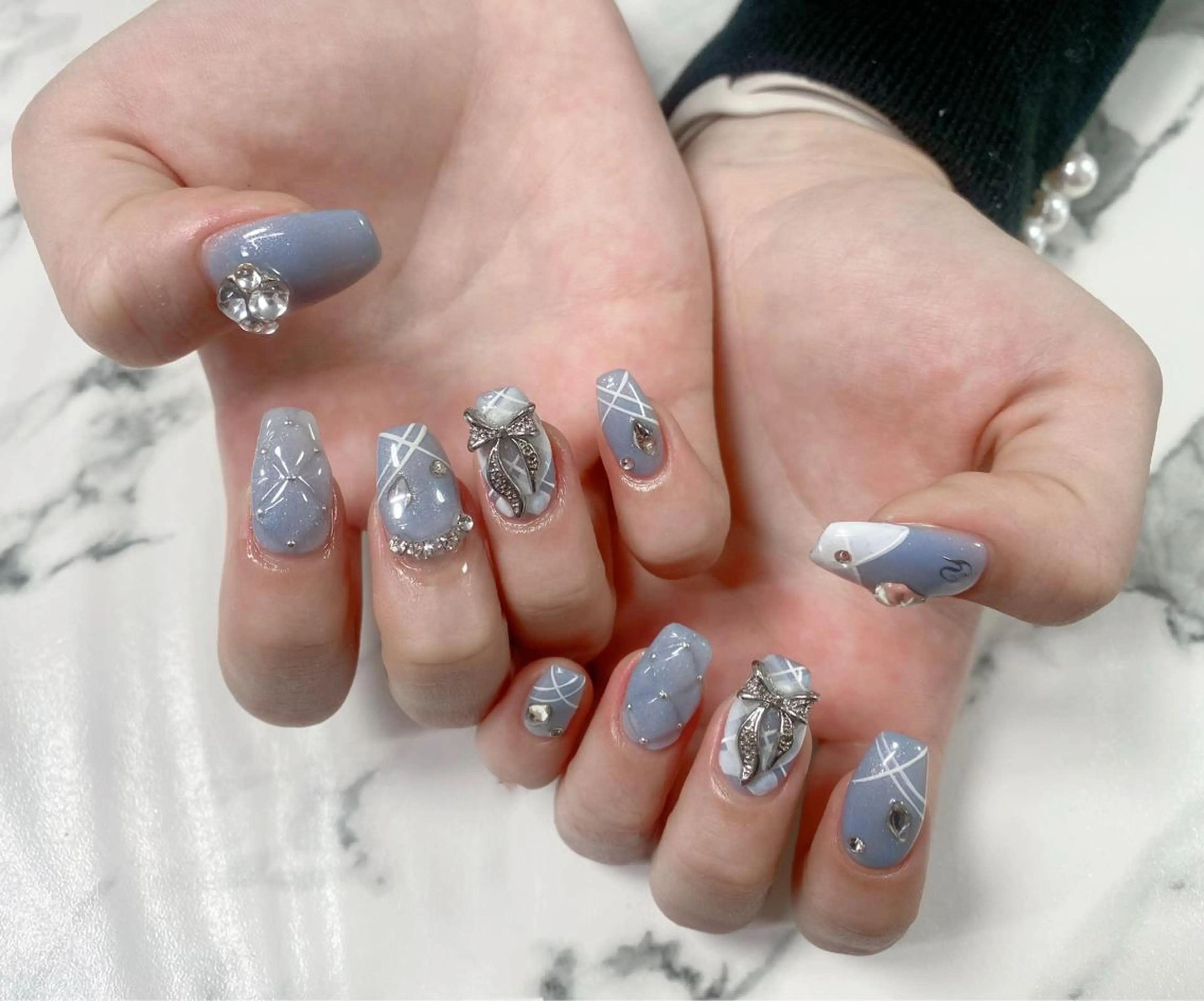 ロング カラー ネイル 長さ出し Q Free nailsのネイルデザイン