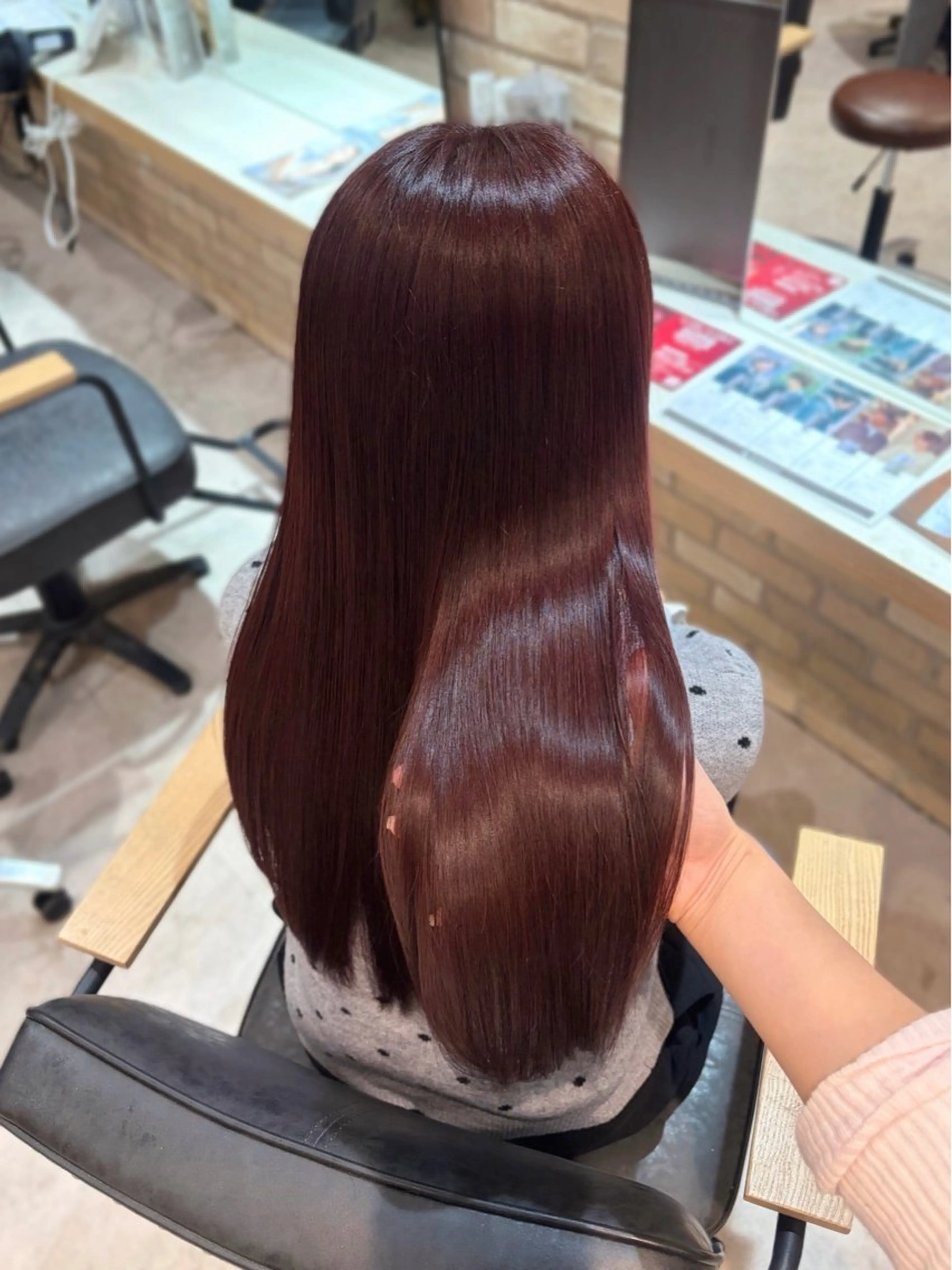 ロング カラー カット ヘアカラー レイヤースタイル COCORO 🎀のヘアスタイル