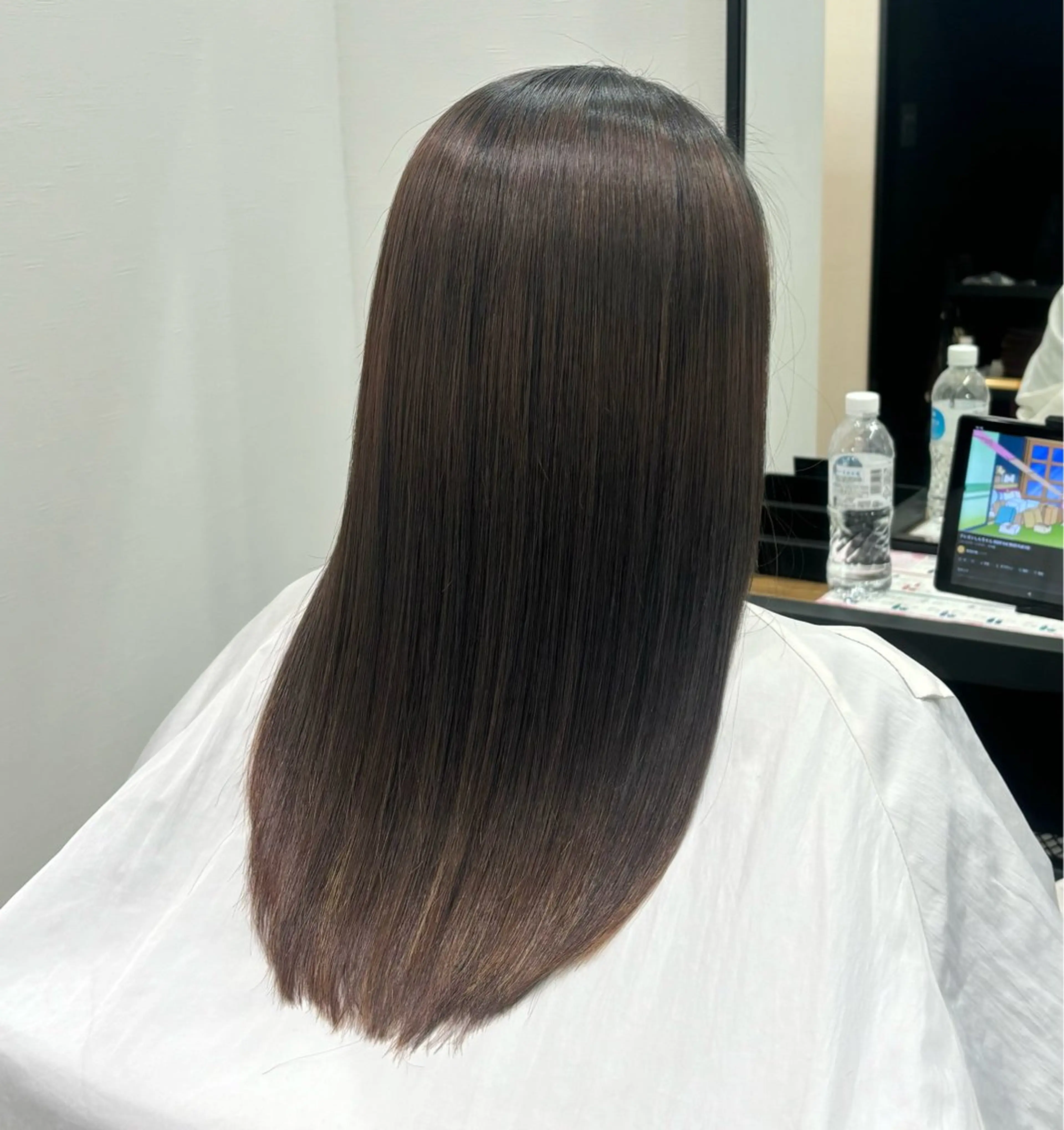 縮毛矯正 岸田 瑠美のヘアスタイル