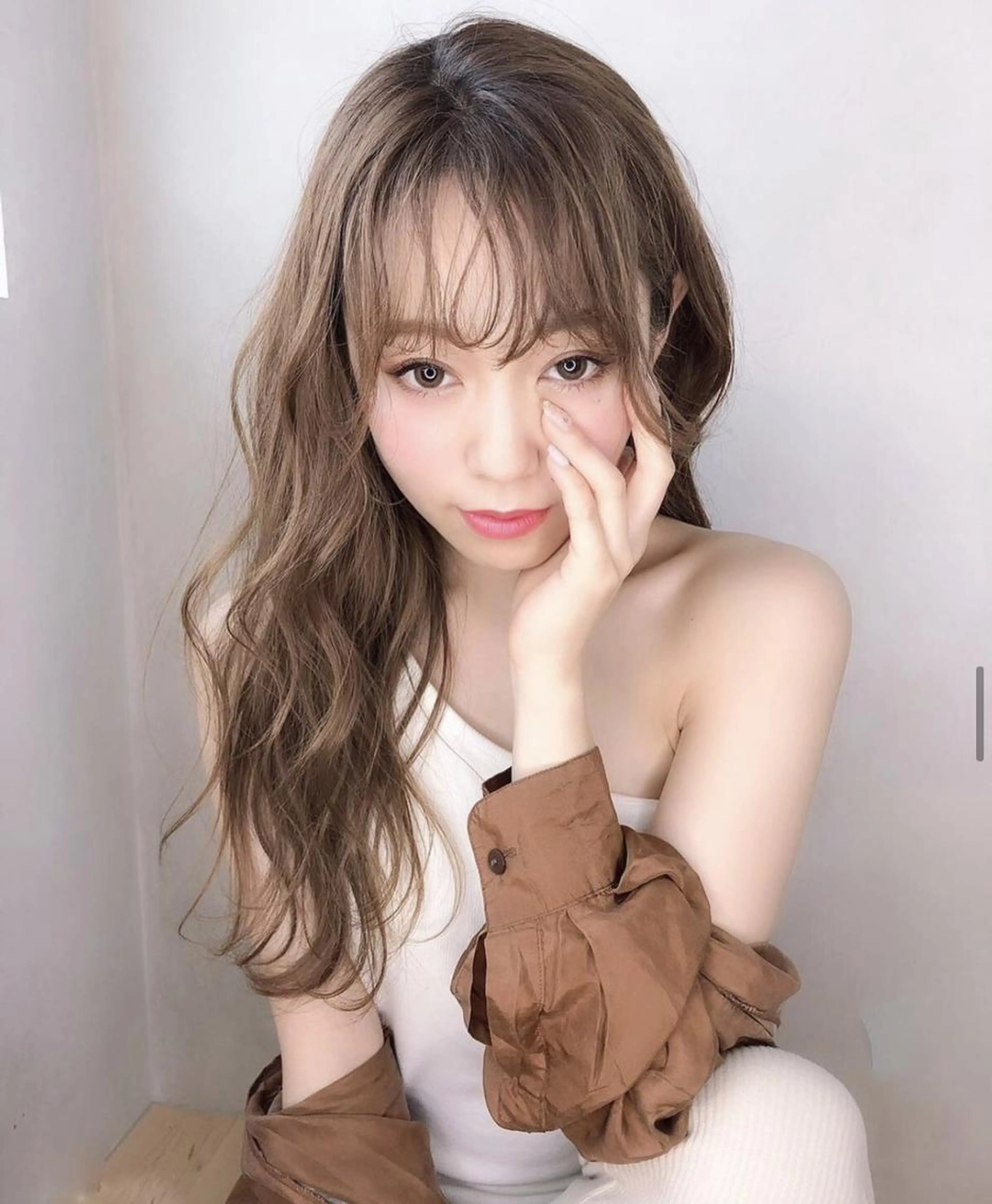 【ケアブリーチ使用】ハイライト＋カラー ￥10000の写真