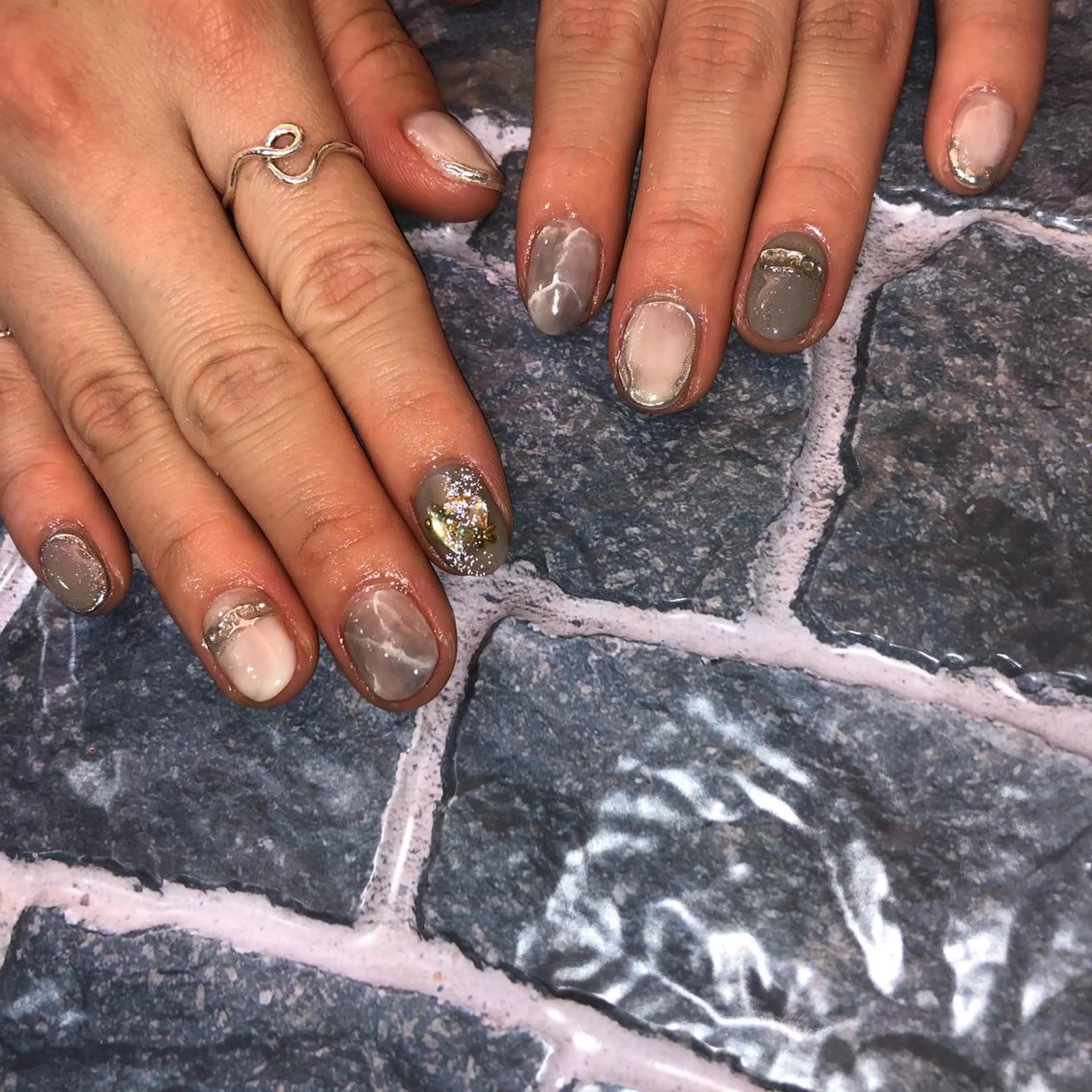 ネイル ハンドネイル 河野 弥月のネイルデザイン