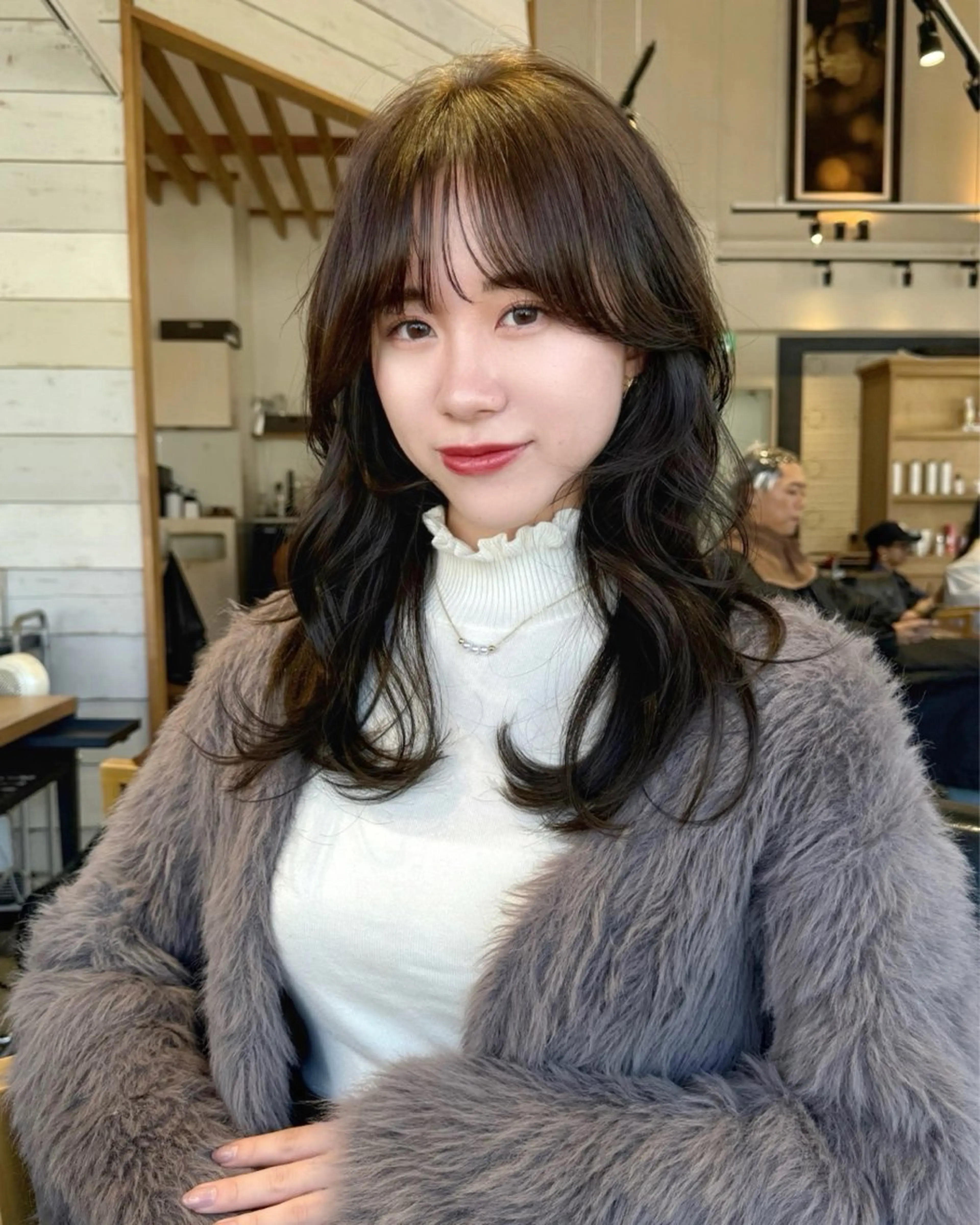 セミロング カット ヘアカラー ヘッドスパ La Bonheur hair reve 池袋西口所属・コテ巻き風パーマ /志村大成のヘアスタイル