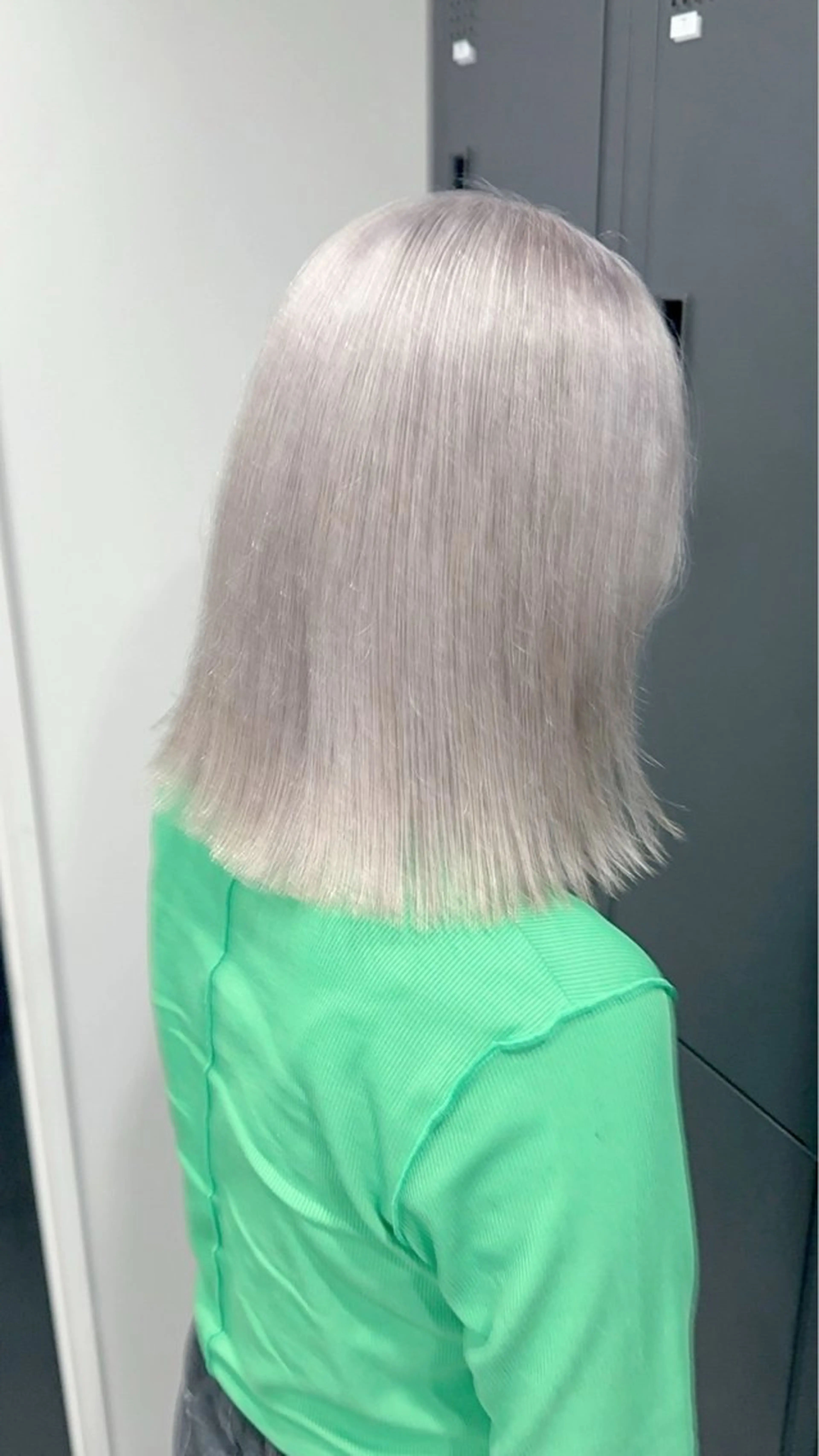 セミロング カラー ベージュカラー ブリーチ ケアブリーチ 透明感カラー ハイトーンカラー Beleza Shibuya所属・ヒロミ/ミルクティー /ブロンド/ピンクのヘアスタイル