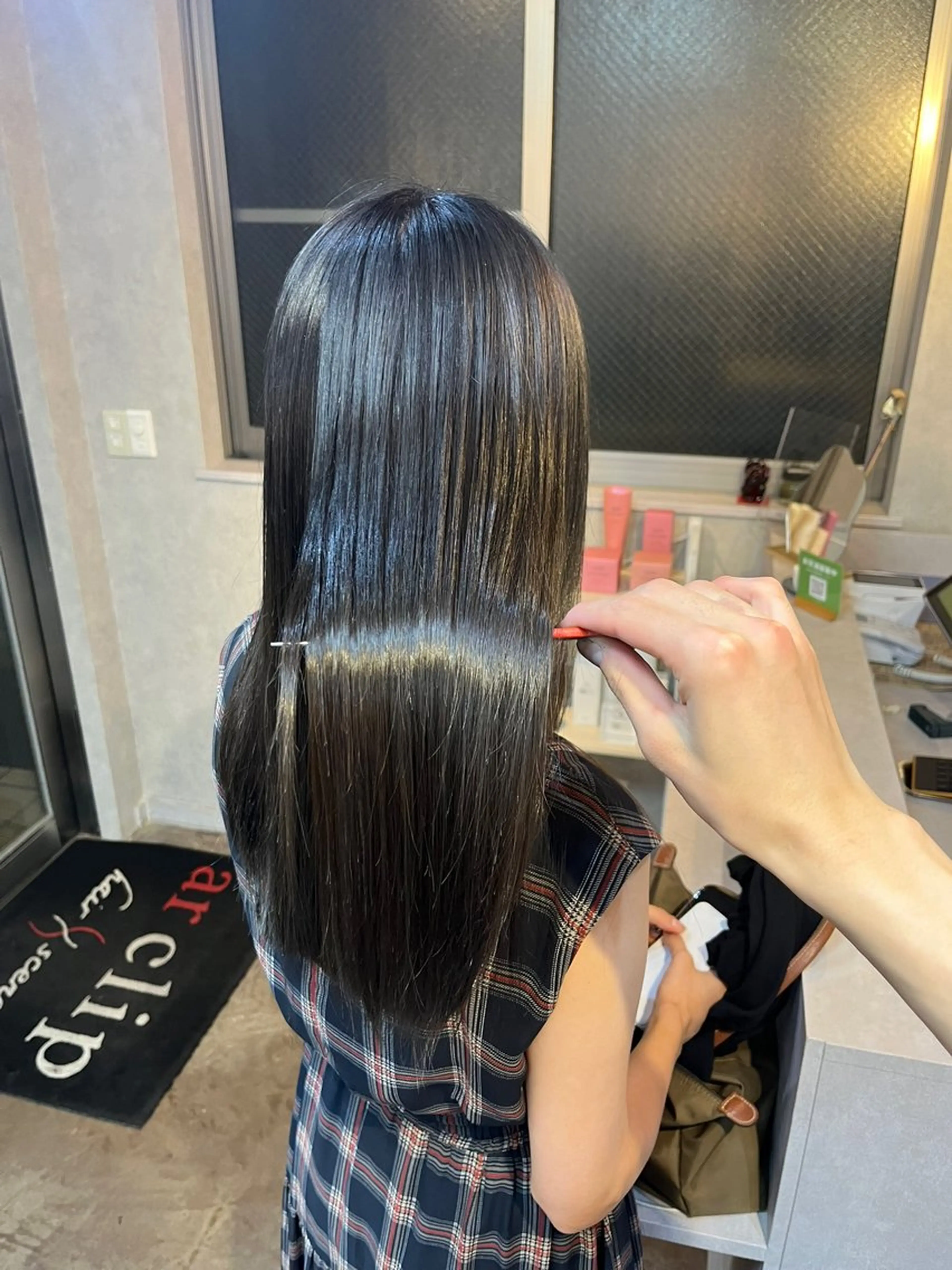 ロング カラー ダークグレー ダークグレージュ グレージュ 髪質改善 トリートメント ヘアカラー トリートメント ar clip表参道所属・髪質改善/透明感カラ ーKYOSUKE⛓️のヘアスタイル