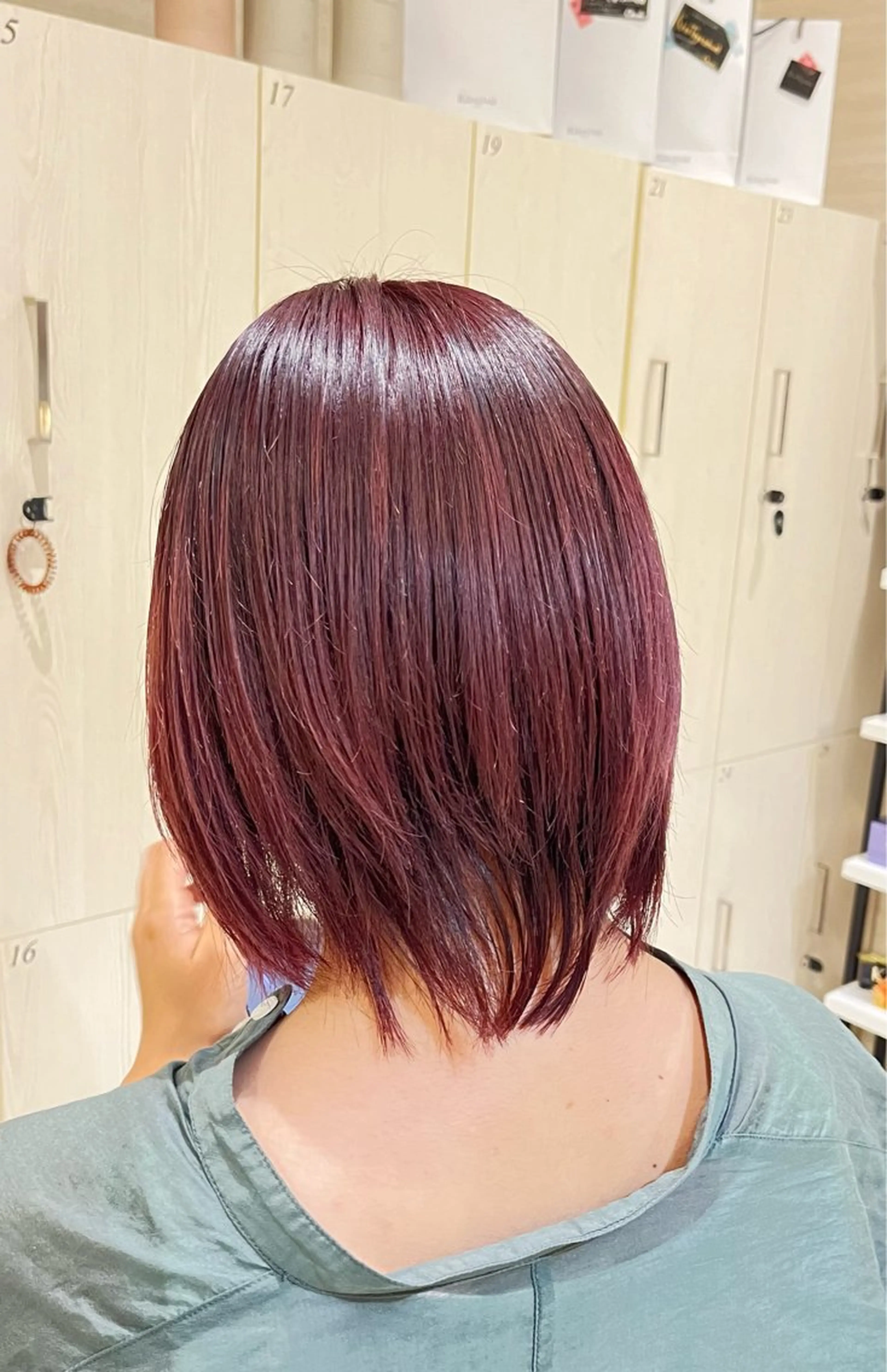 カラー 佐藤 華音のヘアスタイル