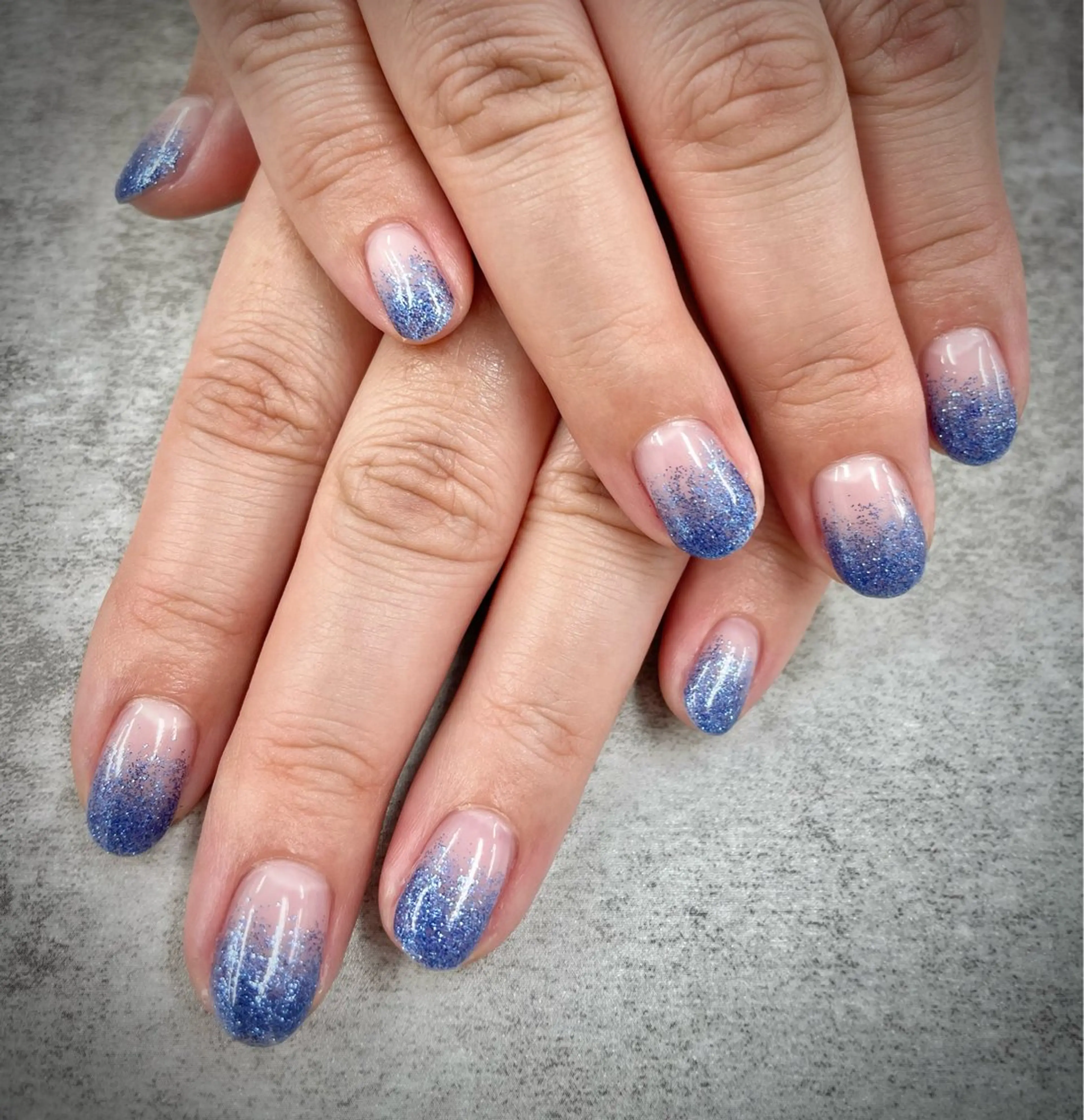 ネイル ラメ(グリッター) ラメグラデーション and.R所属・ネイリスト ウィリのネイルデザイン