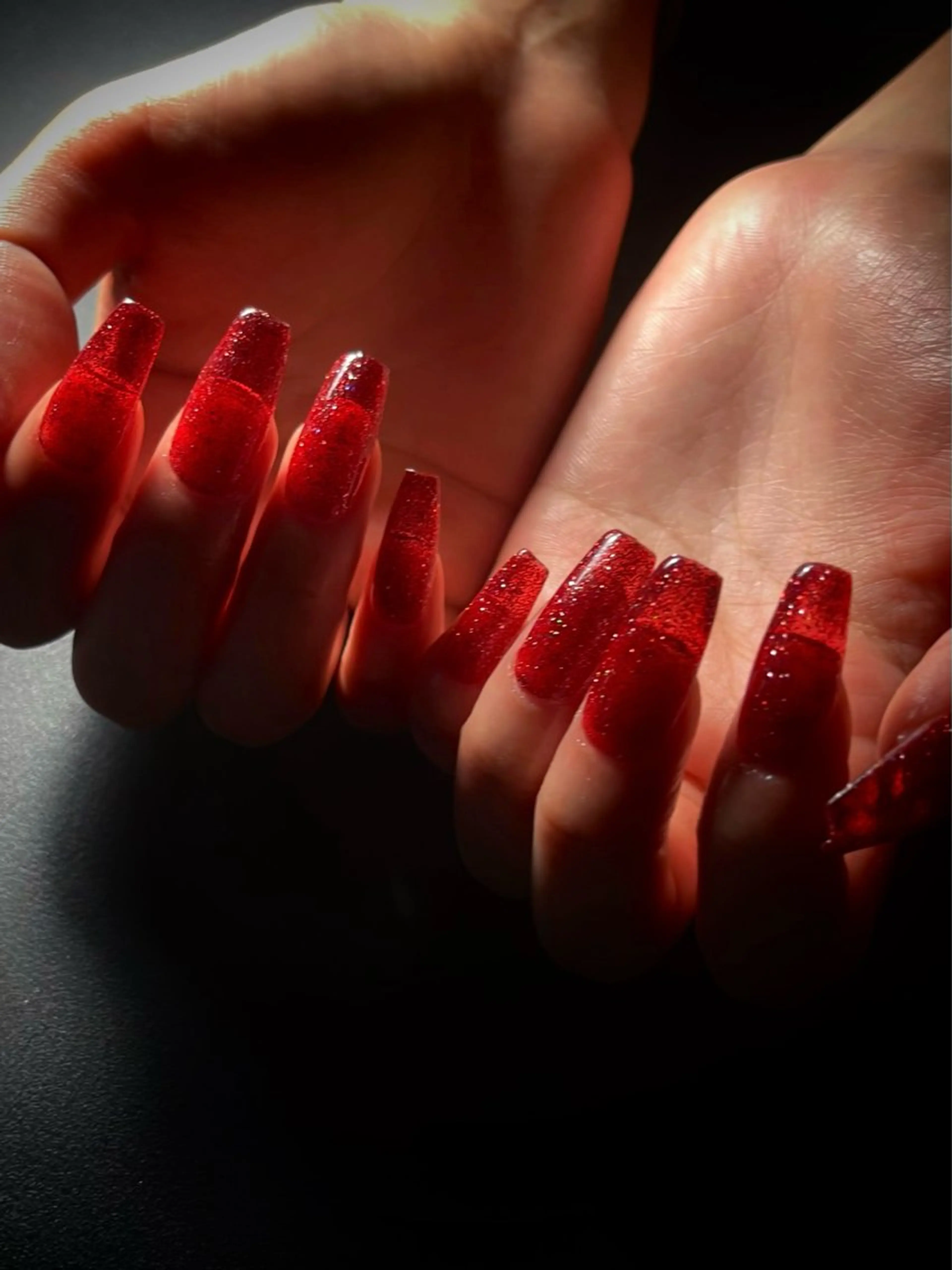 ネイル 長さ出し キラキラネイル マグネットネイル スカルプネイル ワンホンネイル nine.🦋 YUKOのネイルデザイン