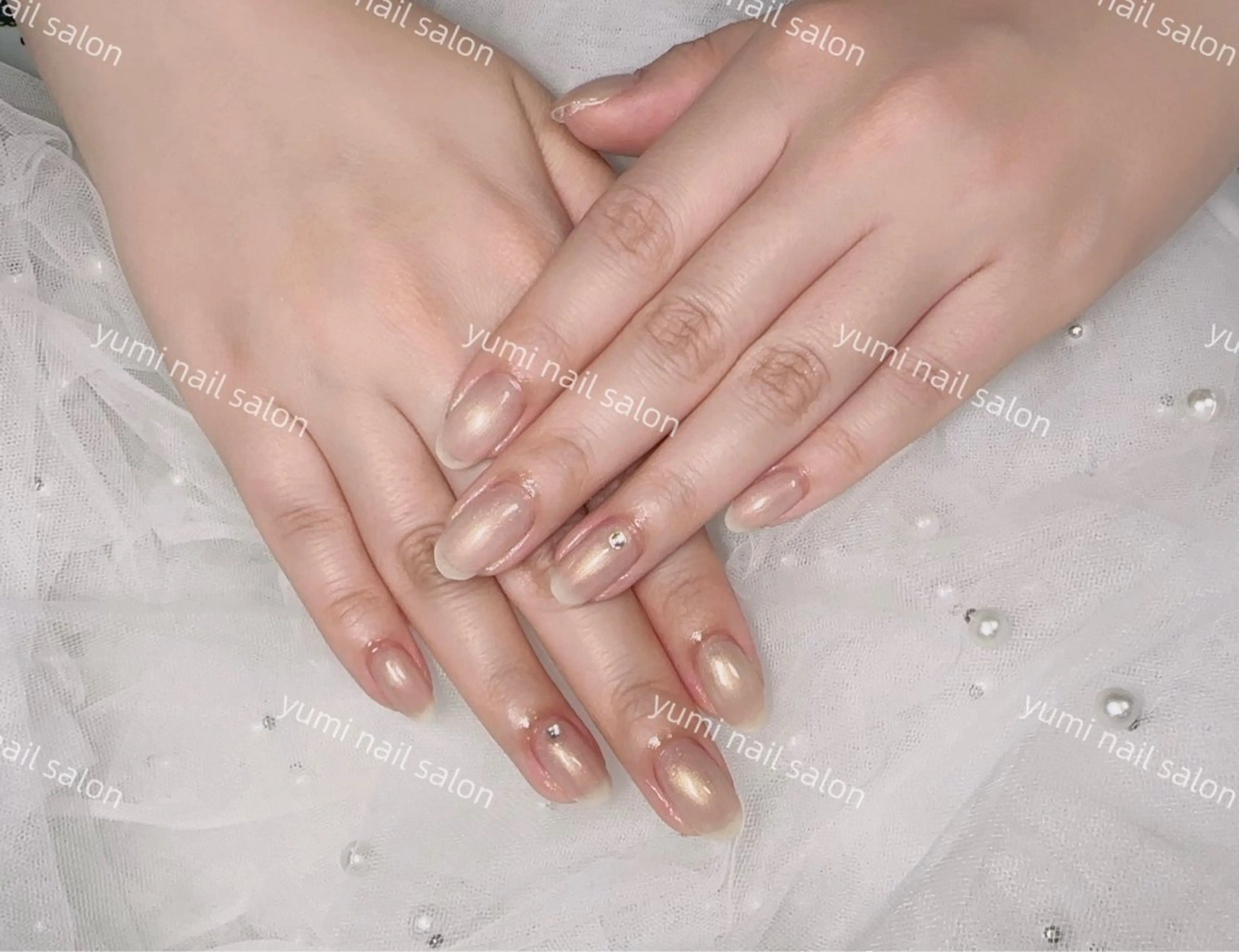 ネイル shineジェル& チップ長さだしのネイルデザイン