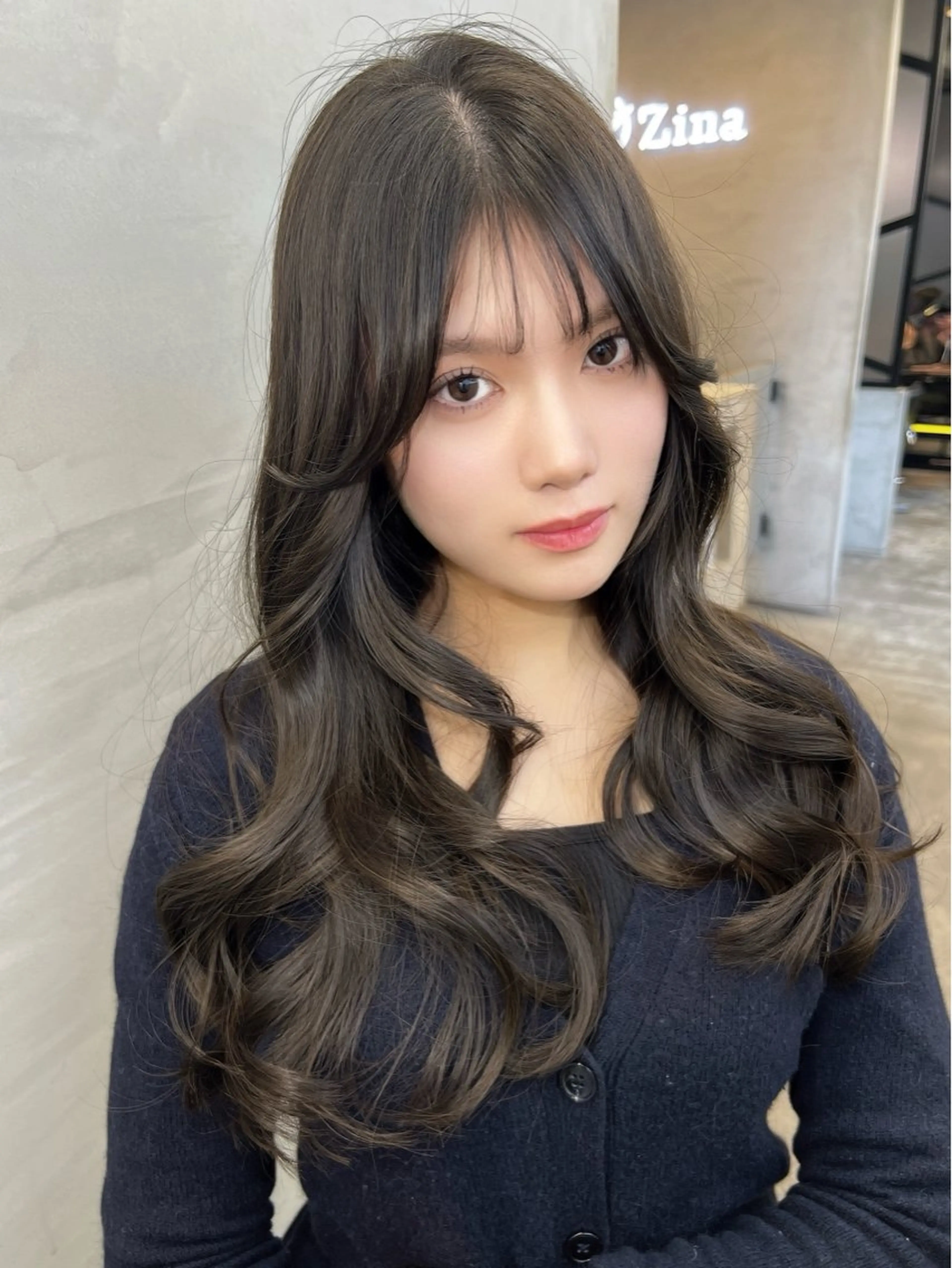 セミロング カラー ブラウンカラー マロンブラウン カット ヘアカラー トリートメント 前髪/顔まわりカット 艶髪/髪質改善/縮毛のヘアスタイル