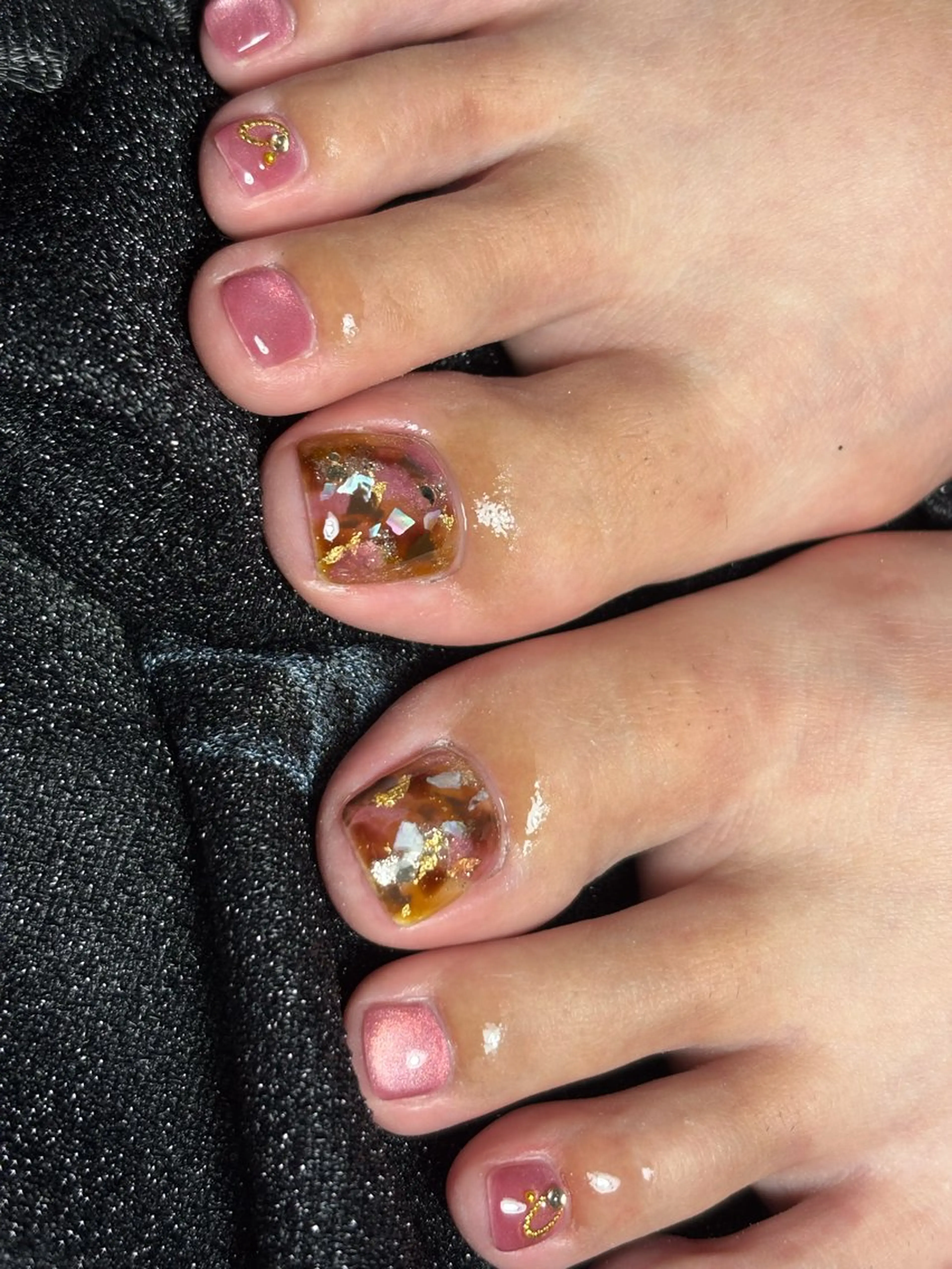 ネイル ハンドネイル フットネイル ✴︎ Delightのネイルデザイン