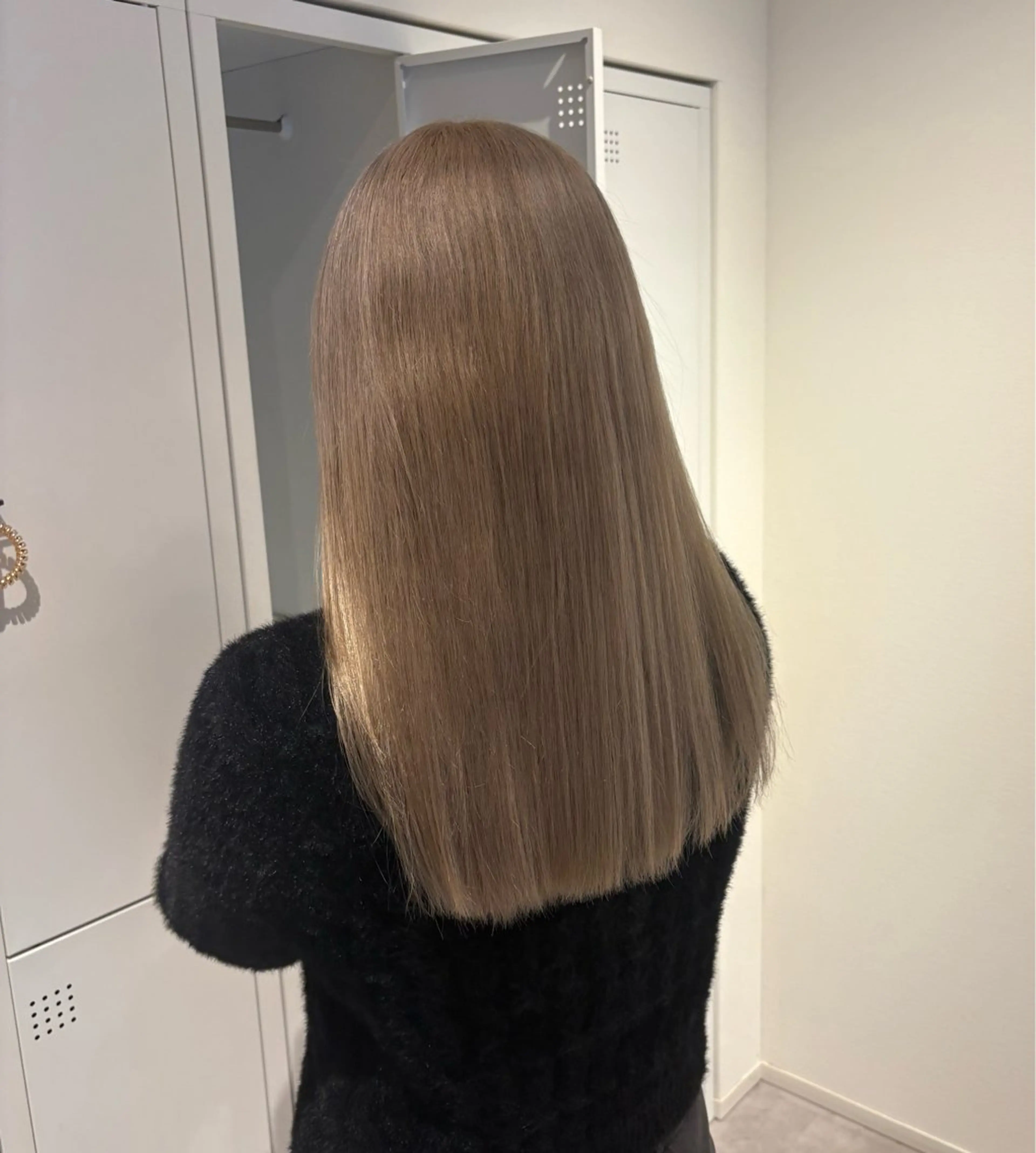 ロング カラー ベージュカラー ブリーチ ミルクティーベージュ SASE/ 🍒nodoka🍒のヘアスタイル