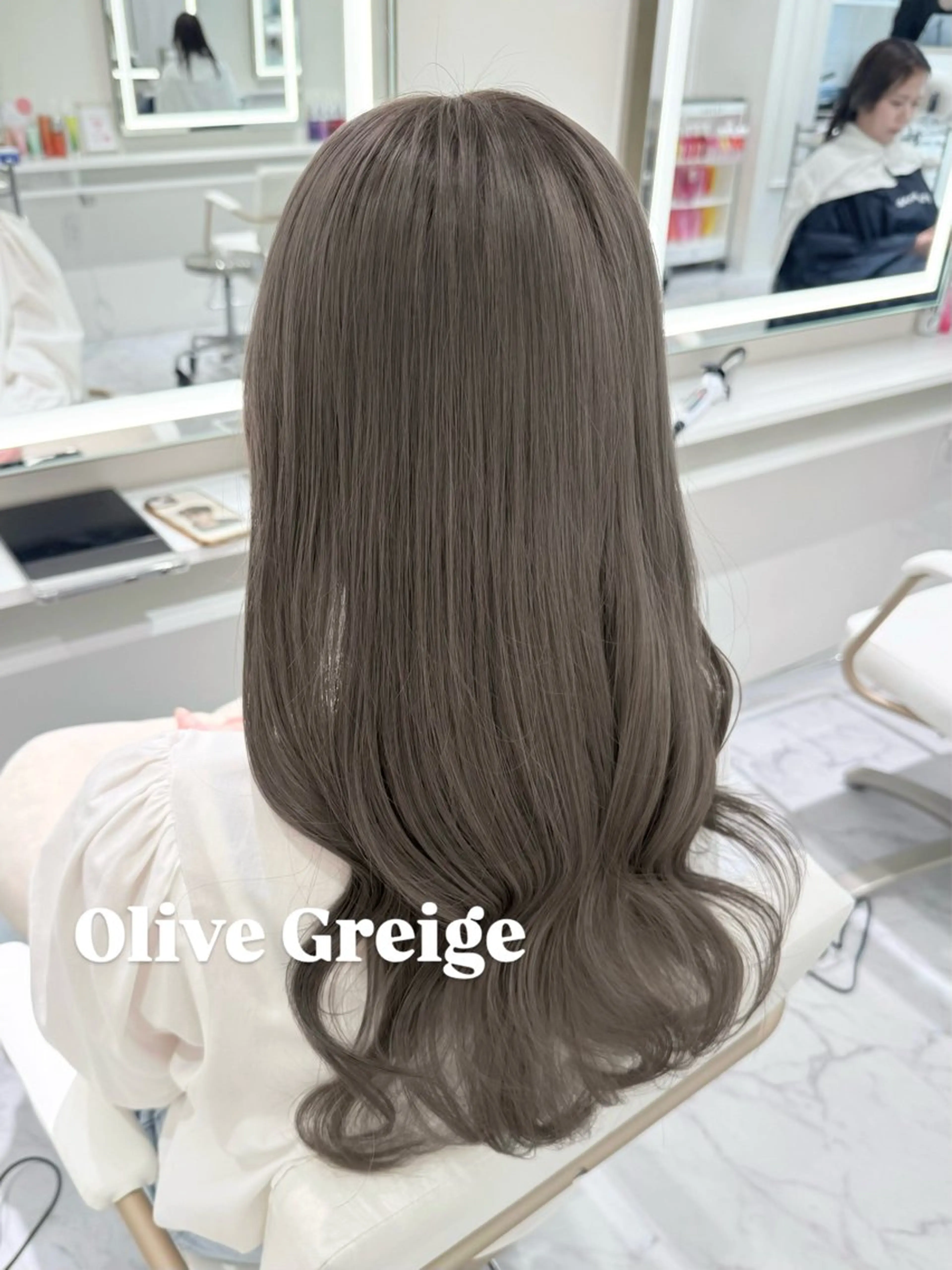 ロング カラー カット ヘアカラー ParveMix🎀 稲垣詞葉のヘアスタイル