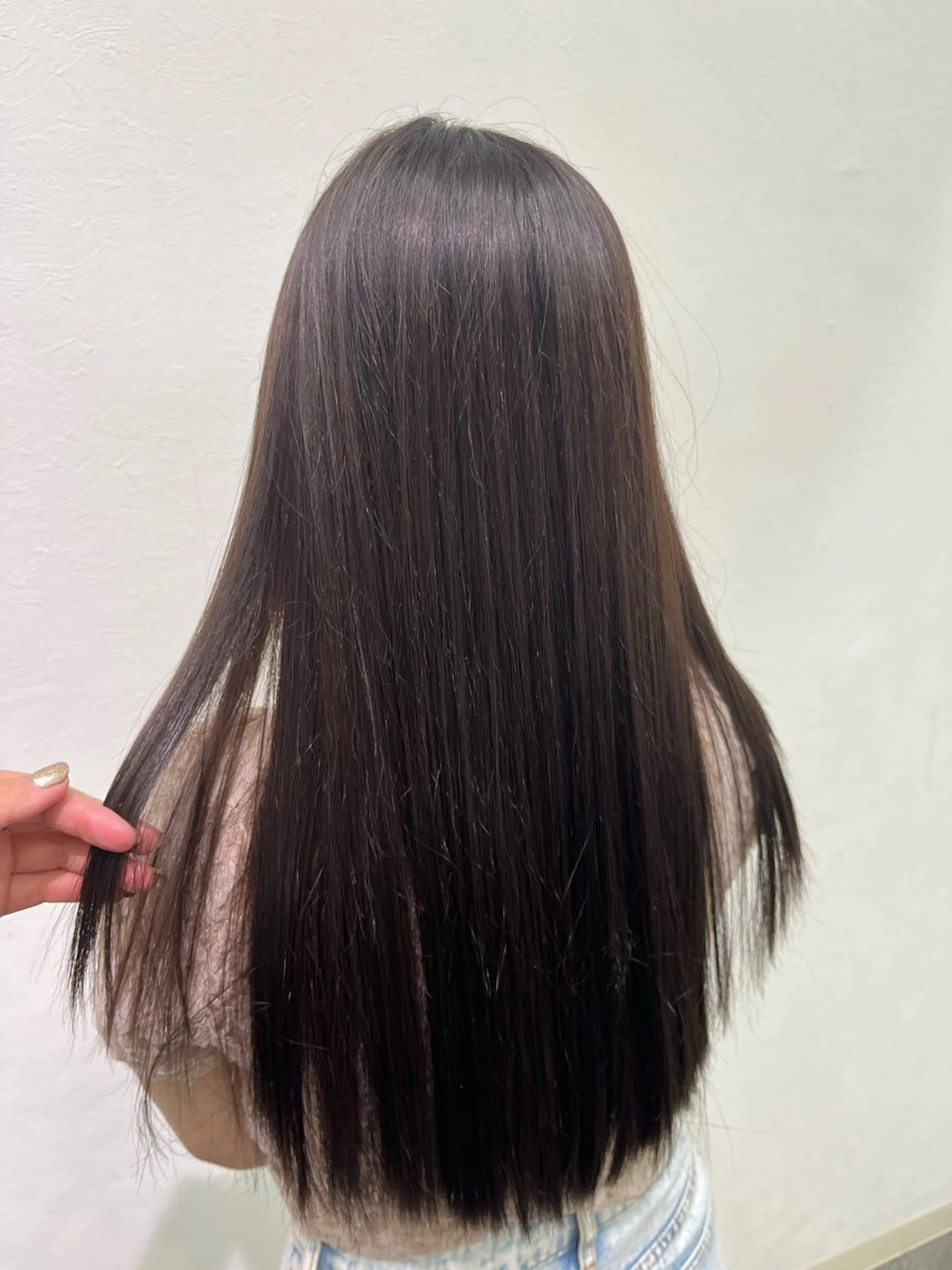 ロング カラー ヘアカラー vita:re所属・五十嵐 さくらのヘアスタイル