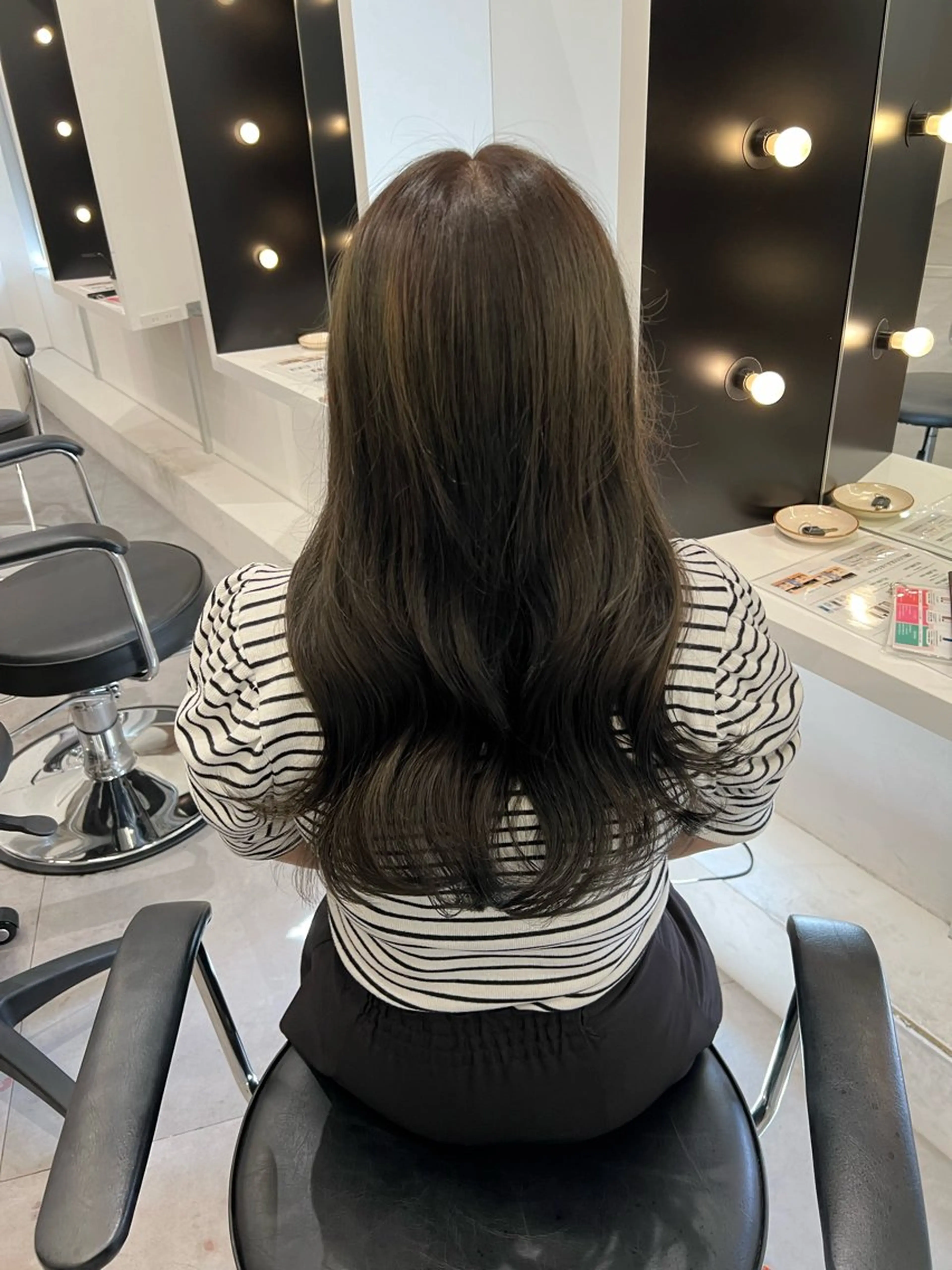 ロング しゅういち/赤み消し カラー特化のヘアスタイル