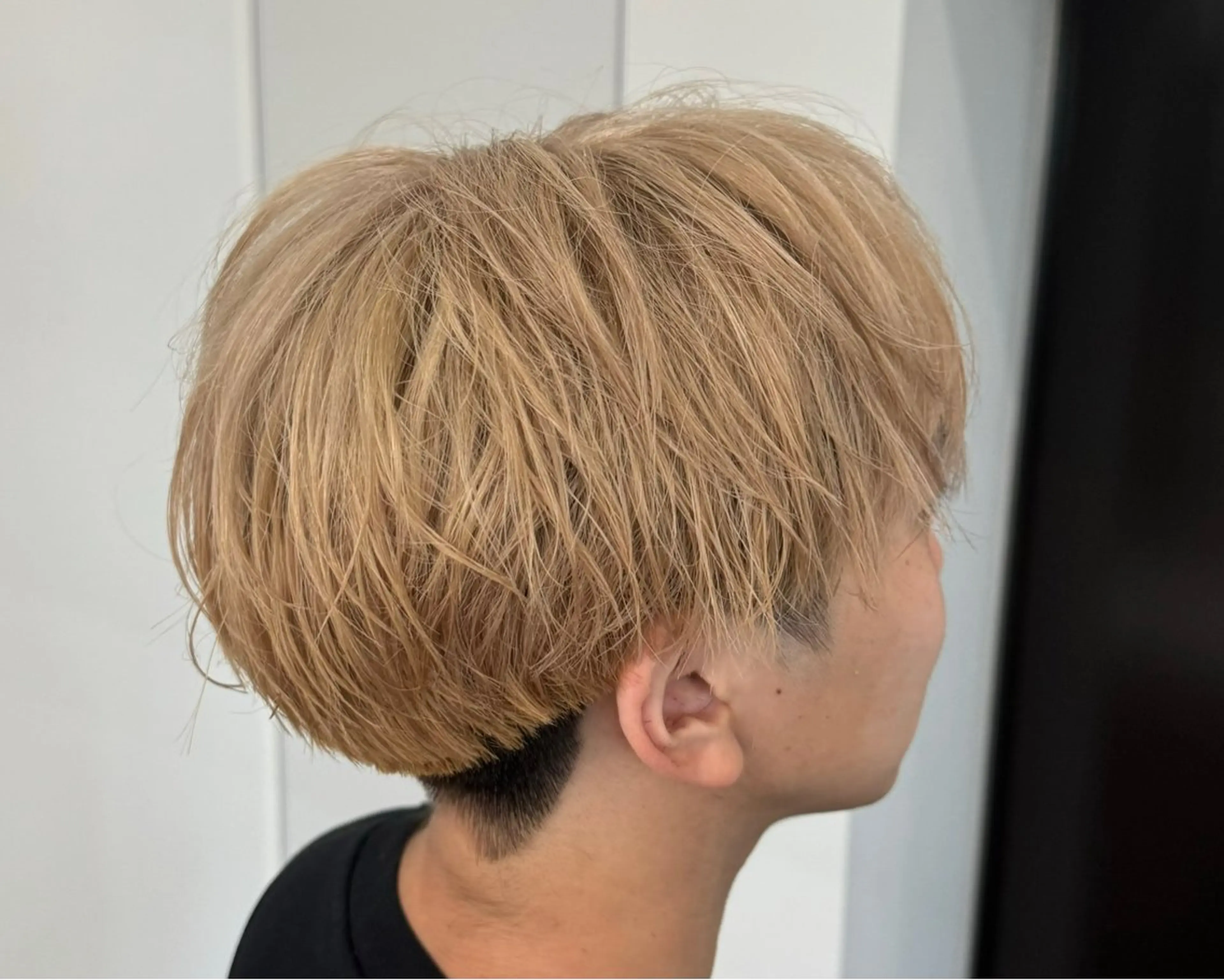 ショート カラー メンズ カット ヘアカラー men's salon dot.tokyo 町田本店所属・小椋 紫穏のヘアスタイル