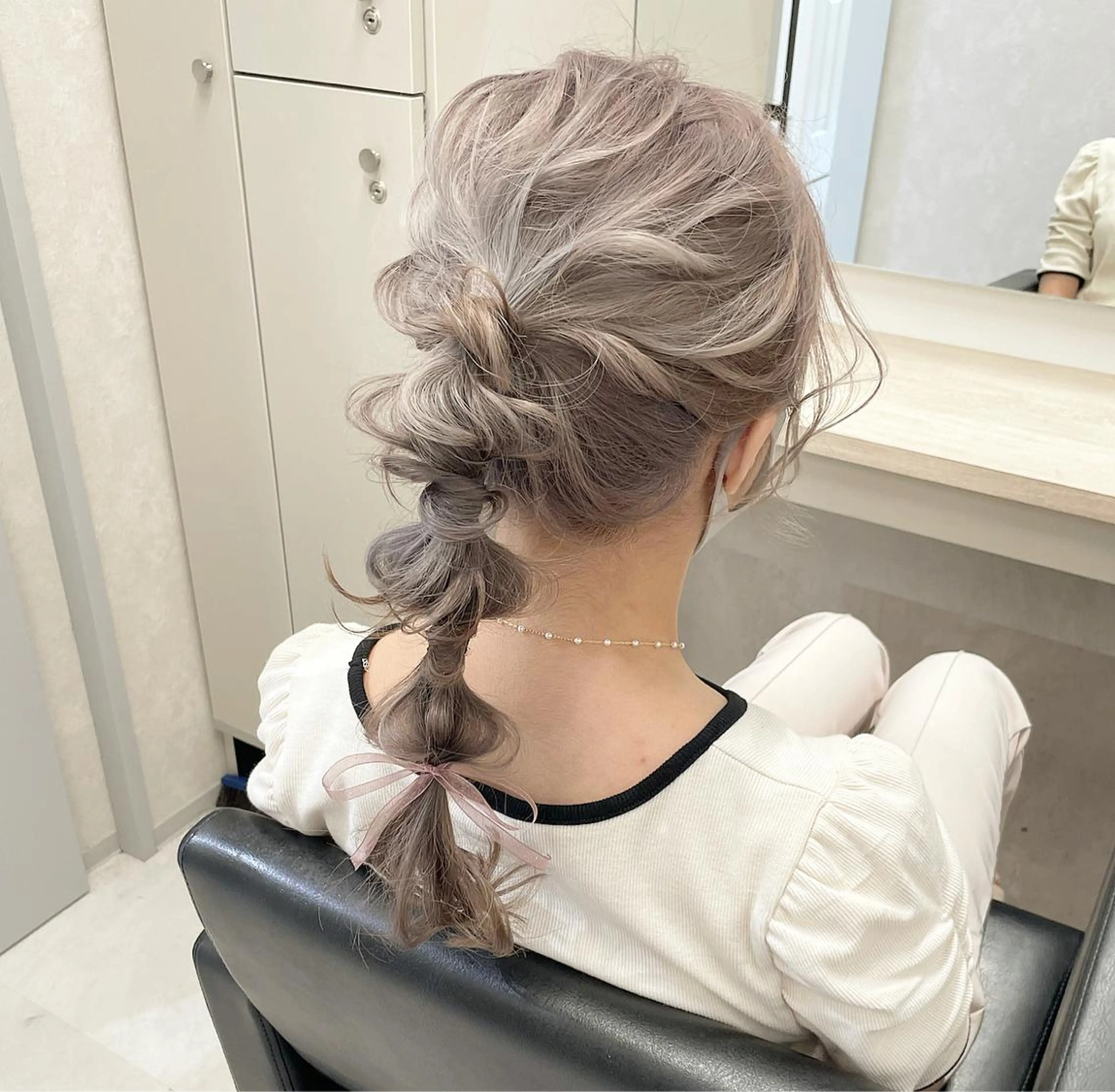 ロング カラー ヘアアレンジ autre所属・大久保 ひでなりのヘアスタイル