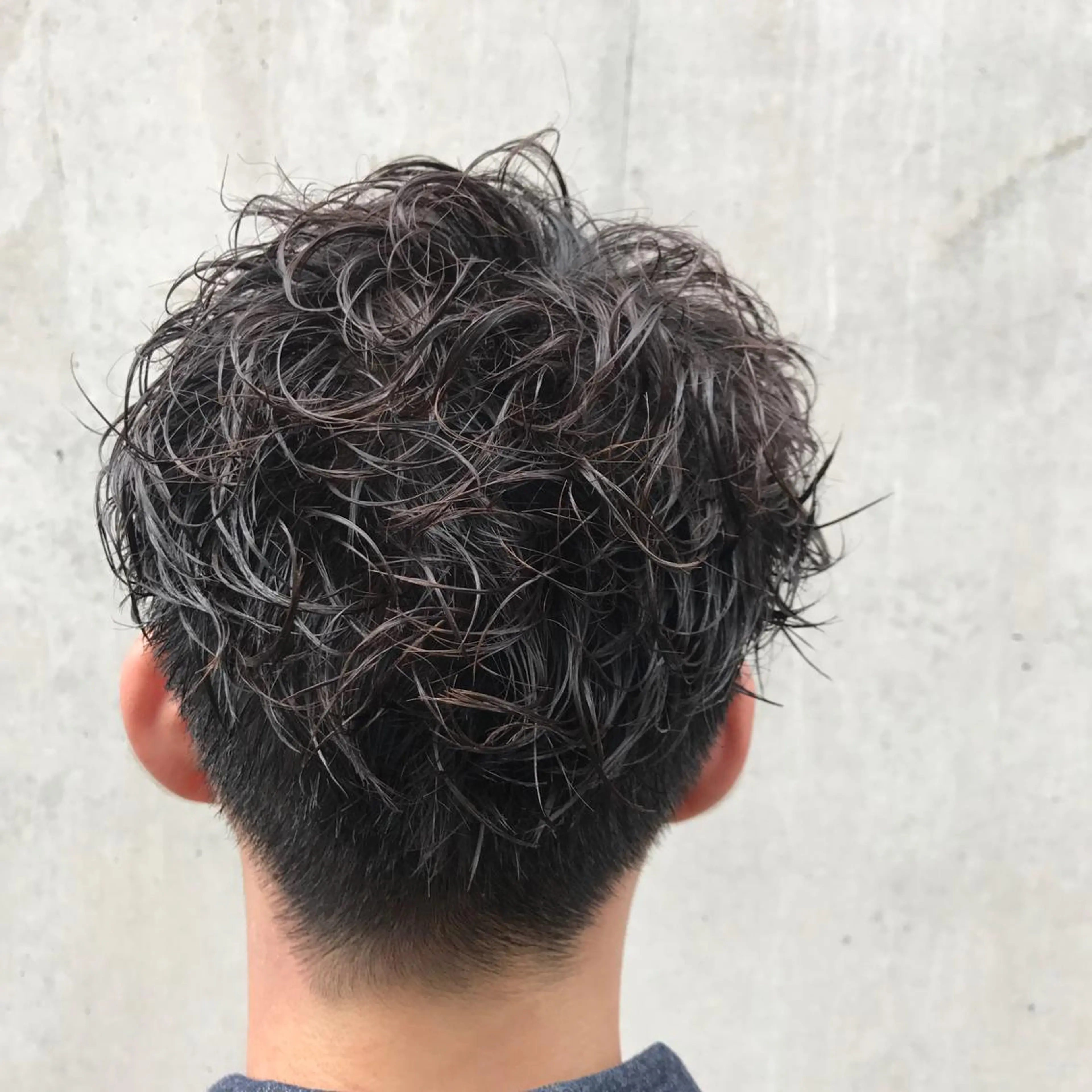 ショート パーマ メンズ 住本 大明のヘアスタイル