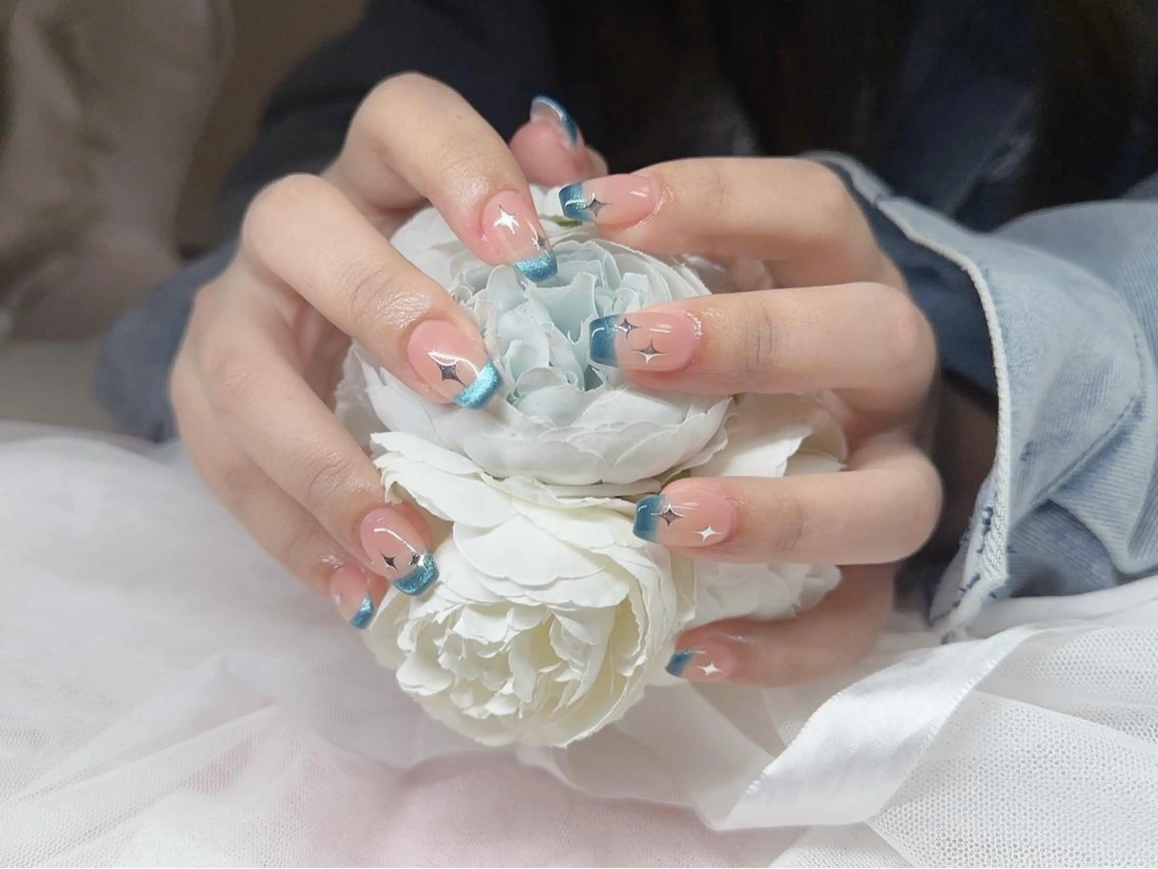 ネイル Hana  NAIL所属・新宿YISInail スカルプ専門店のネイルデザイン