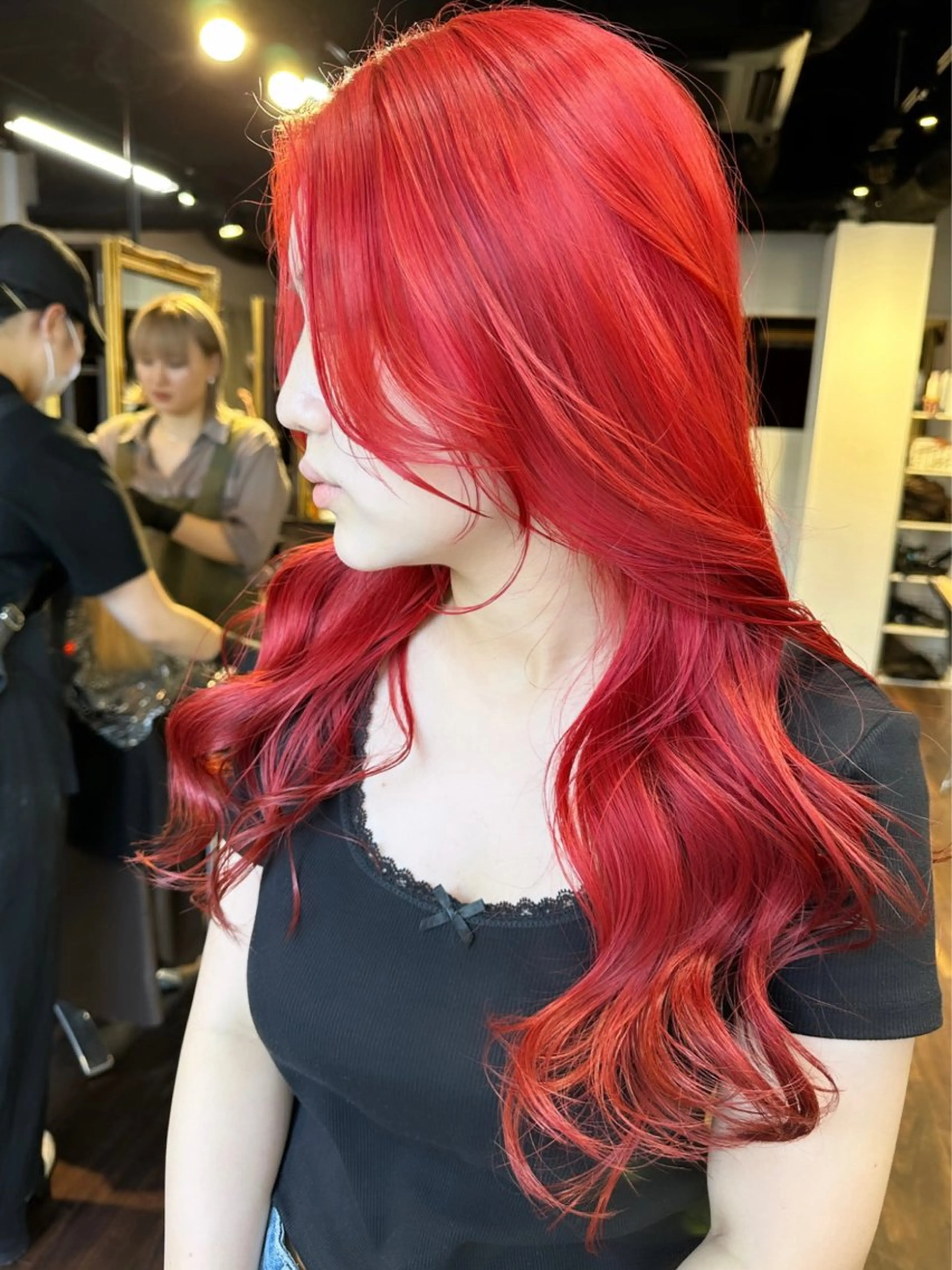 セミロング カラー ヘアアレンジ ブリーチ ケアブリーチ ダブルカラー イヤリングカラー ハイトーンカラー カット ヘアカラー トリートメント ボブ/ダブルカラー 縮毛矯正/支持多数のヘアスタイル