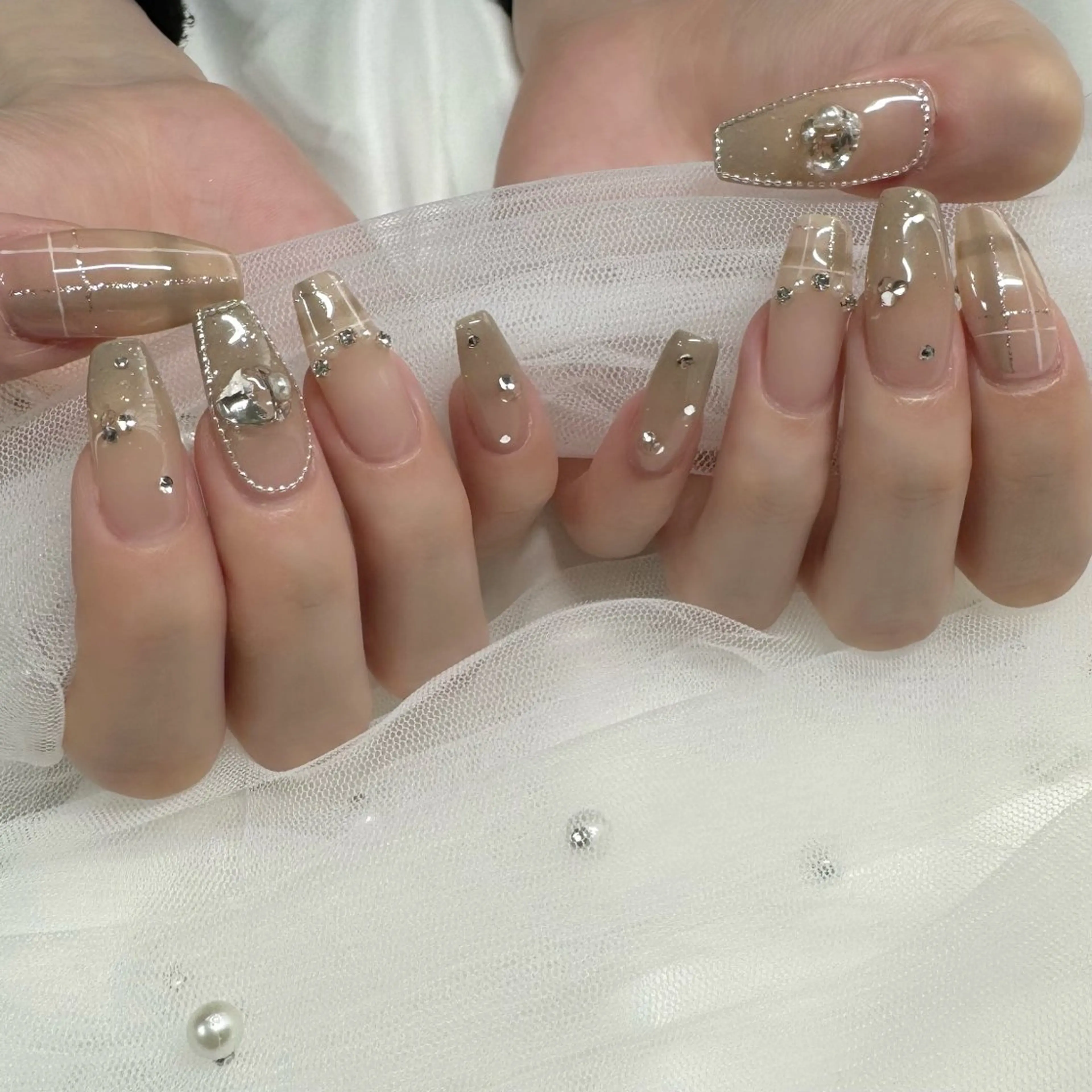 ネイル ジェルネイル 東 千夏のネイルデザイン