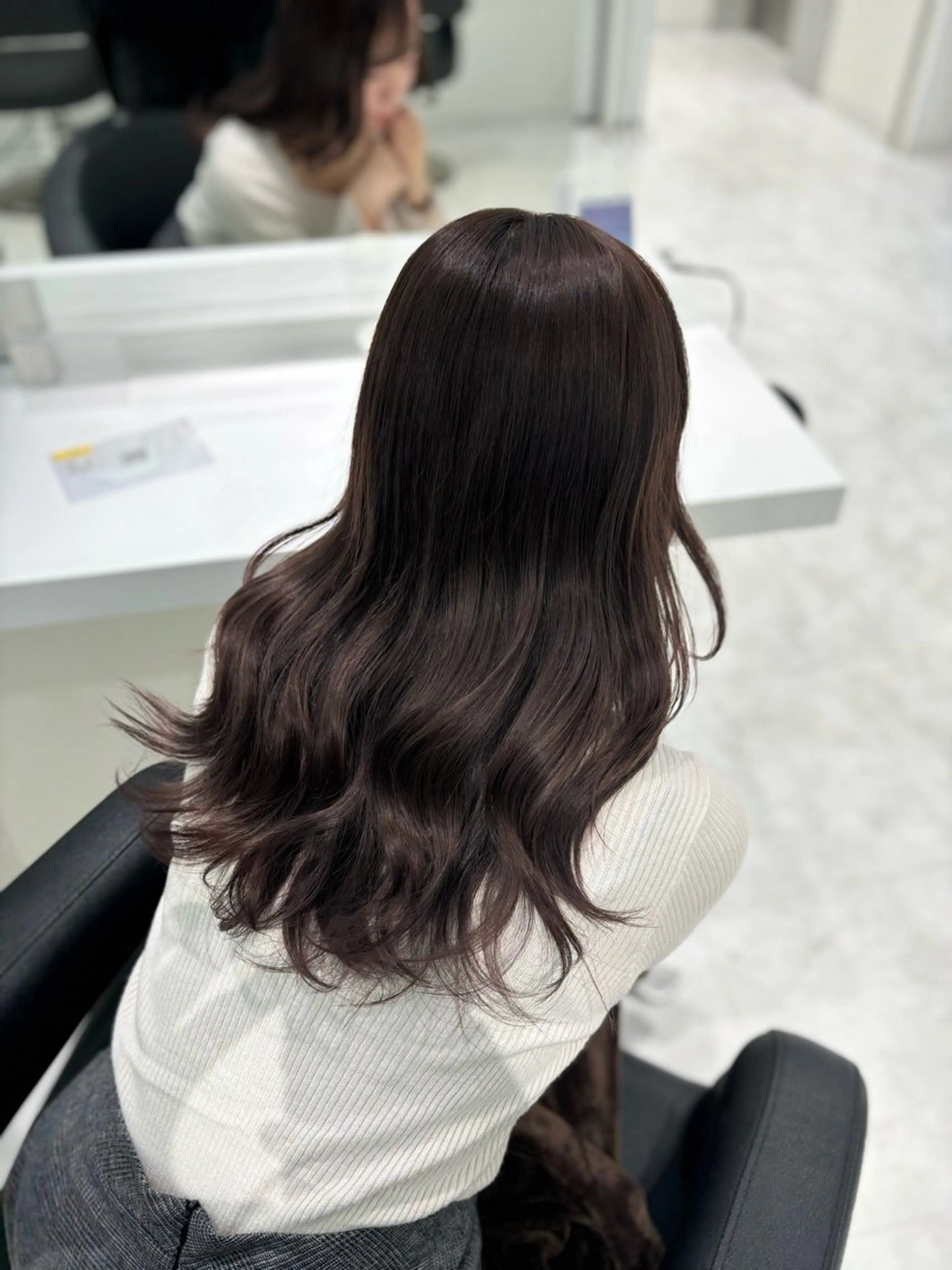 ロング カラー ヘアカラー トリートメント ヘッドスパ ヘアセット ブリーチなし透明感 ×縮毛矯正🤍ユウのヘアスタイル