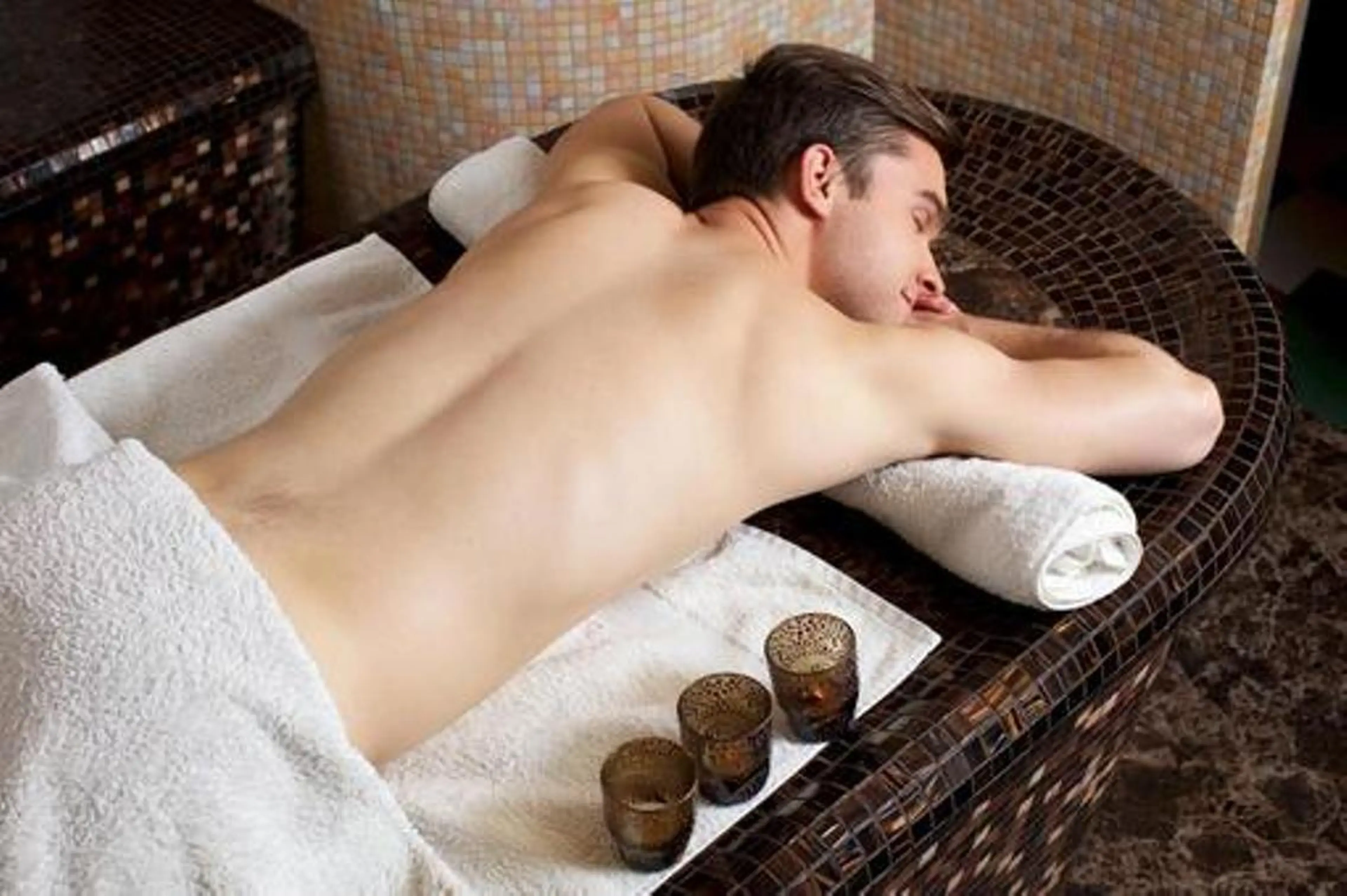 メンズ ハイパーナイフ・小顔 BEJORA坂口のエステ・リラクイメージ