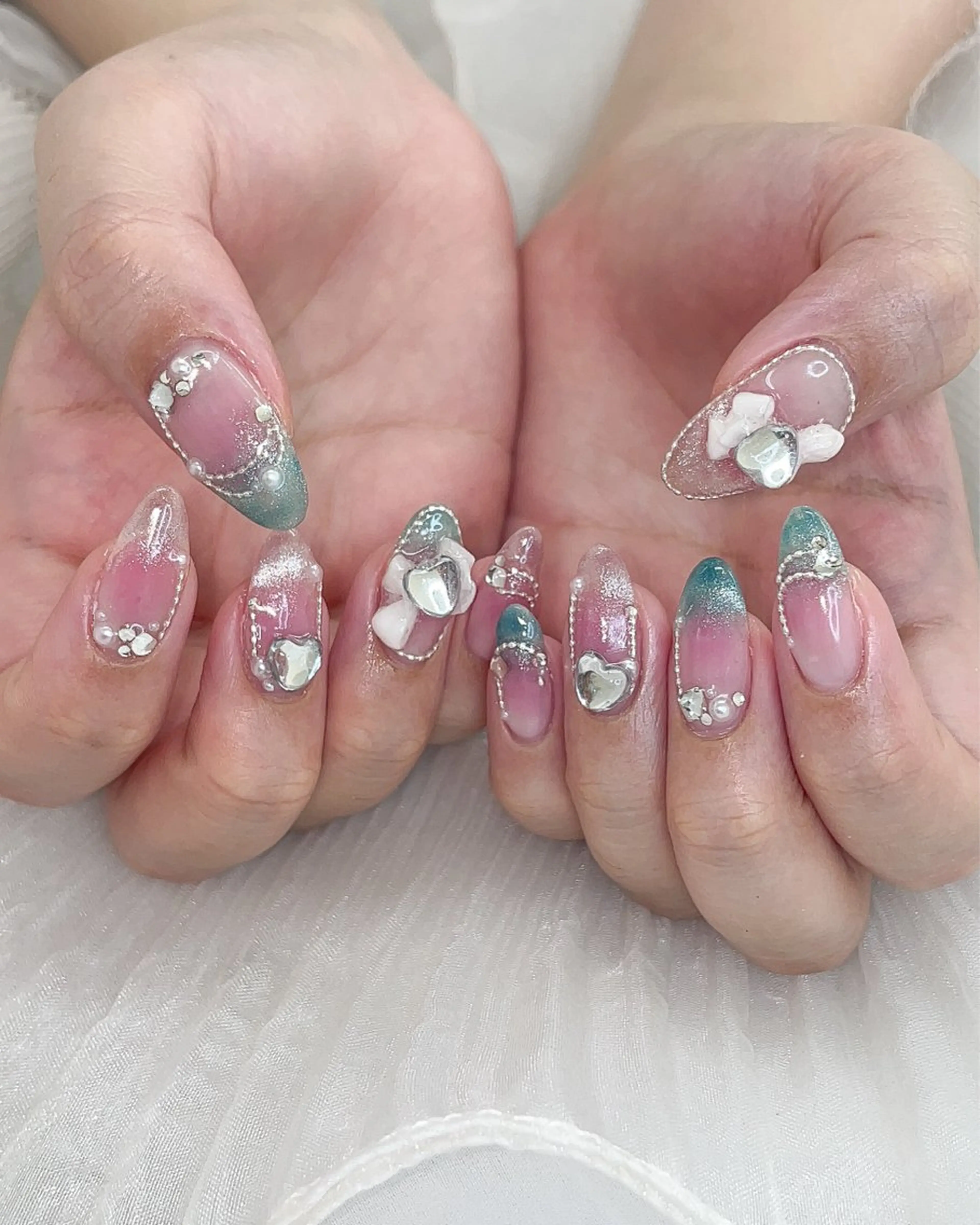 ネイル ハンドネイル 五十嵐 美智のネイルデザイン