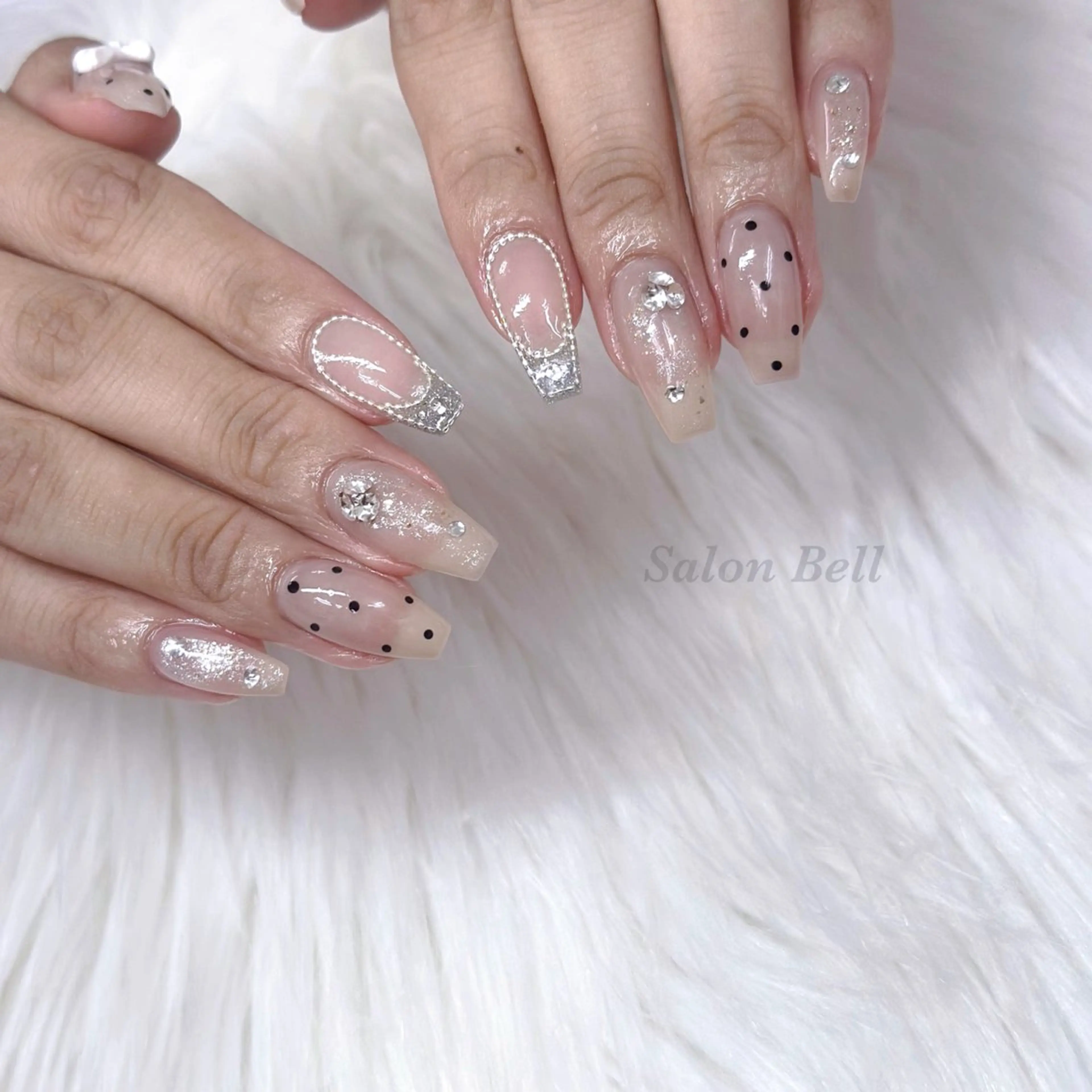 ネイル Bell 富田林店 SAYAKAのネイルデザイン