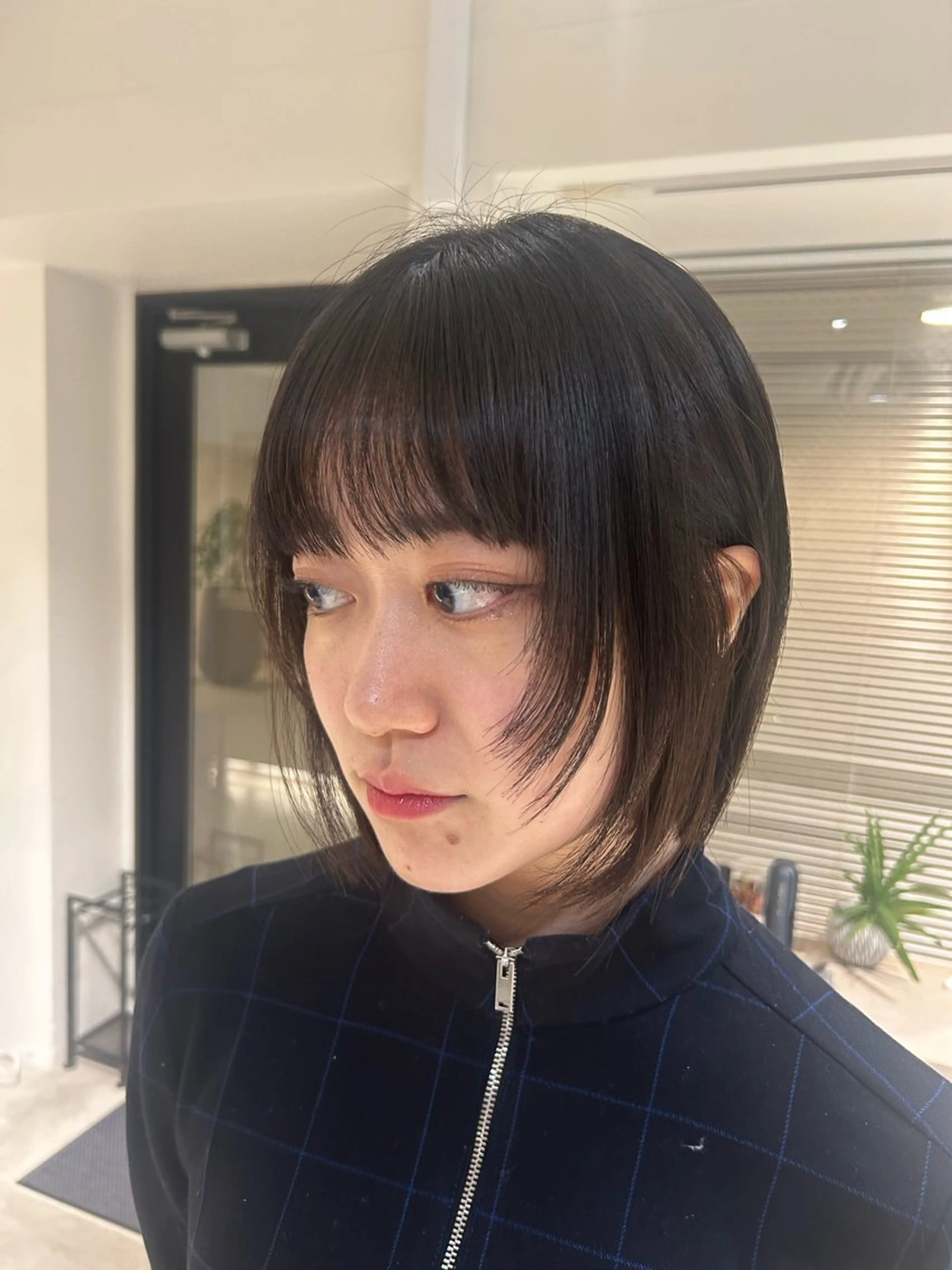 ショート ボブ 顔まわりレイヤー レイヤーカット SHEA.aoyama所属・似合わせカット 奥村陽花のヘアスタイル