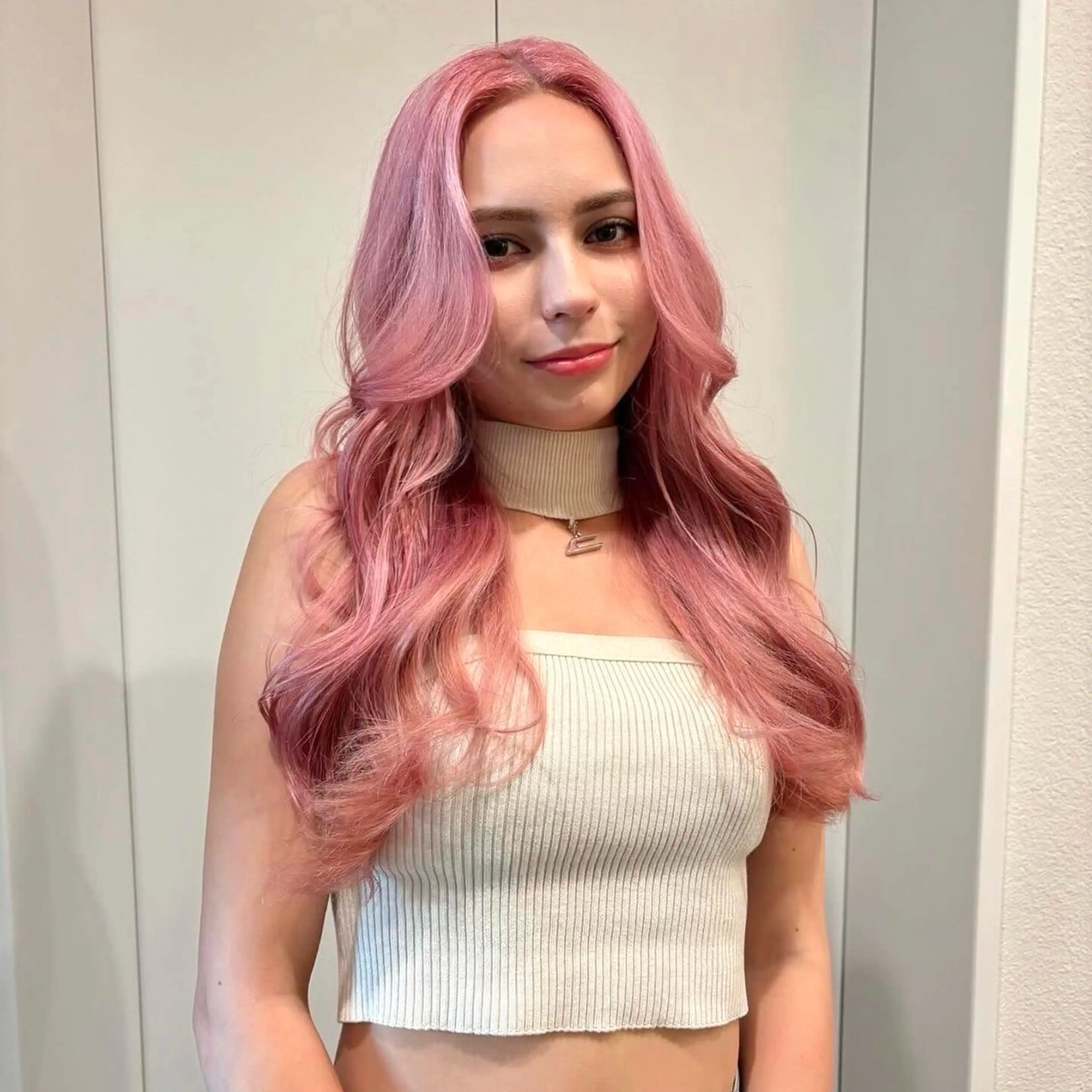 ロング カラー カット ヘアカラー トリートメント ハイトーン/ウルフ/ レイヤー/Asukaのヘアスタイル