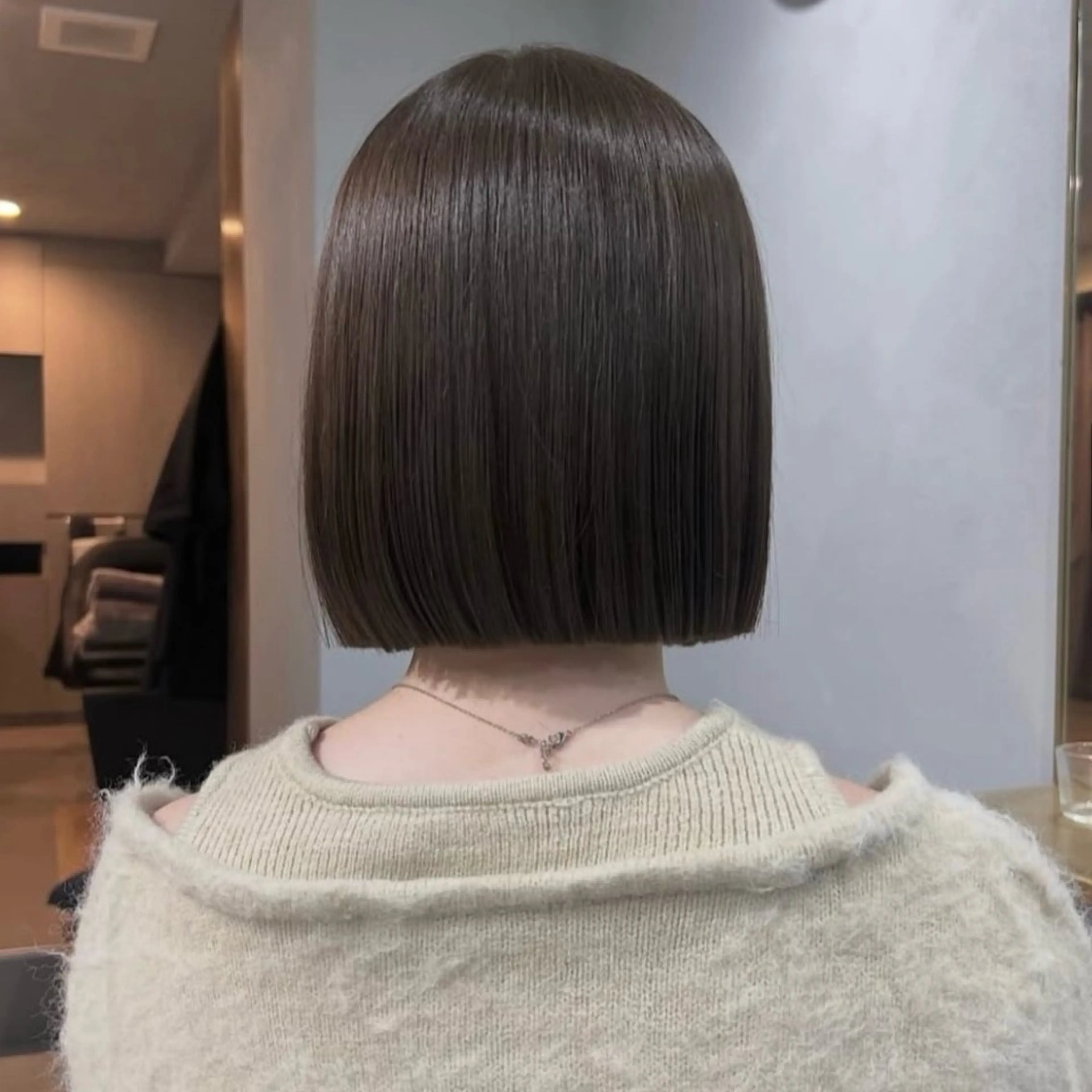 ショート カラー ブラウンカラー ラベンダーカラー ラベンダーブラウン カット ヘアカラー トリートメント akane/ベージュ /オリーブ/ブラウンのヘアスタイル