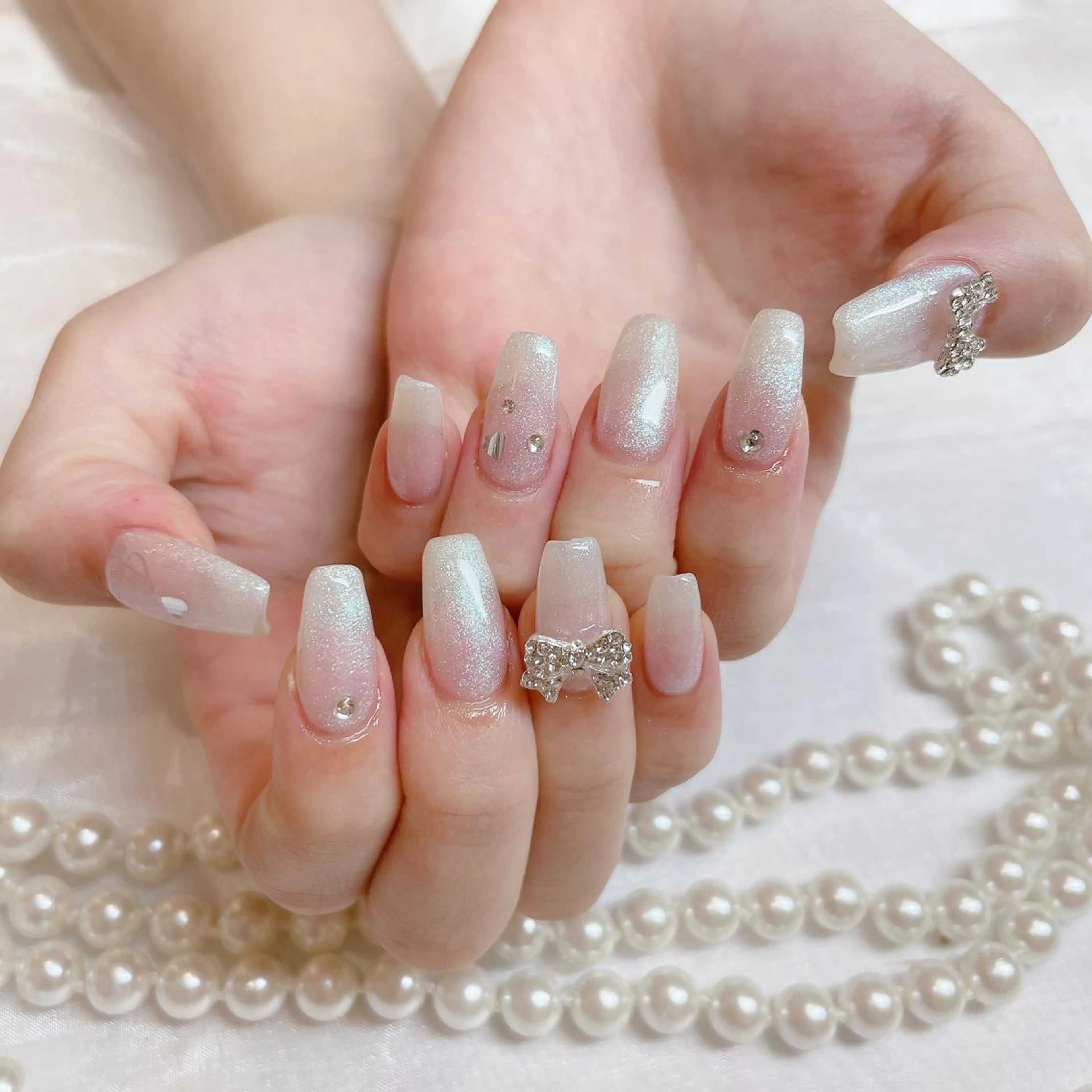 ネイル Raviy イオンモール成田店所属・菅谷 百花のネイルデザイン